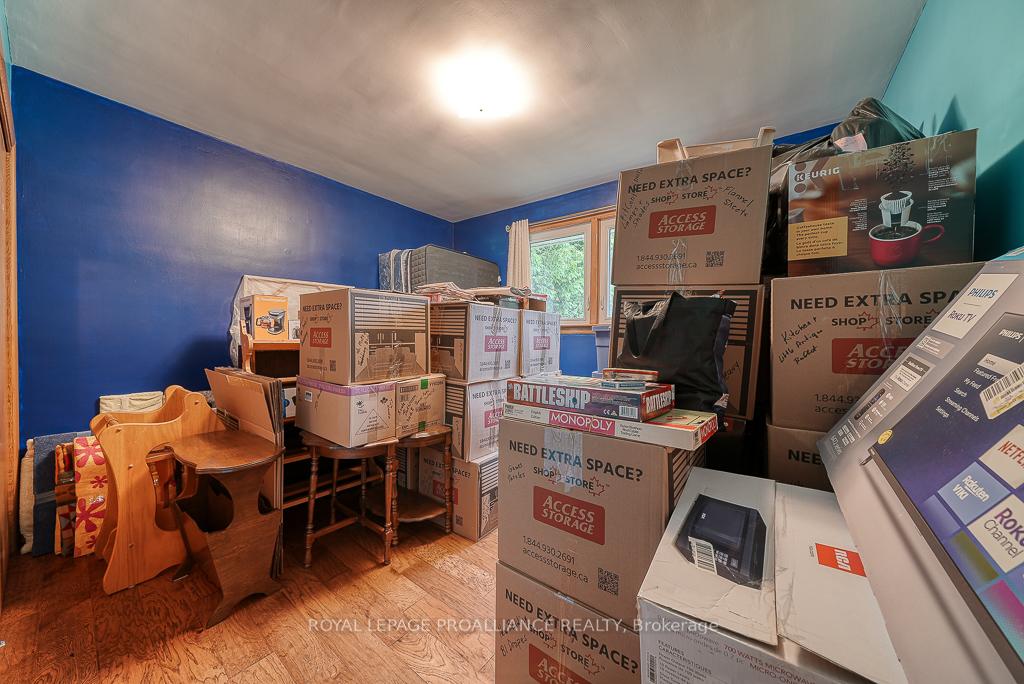 Photo 5 of 335 Delcrest Avenue E, Norfolk, Delhi — HOMEH