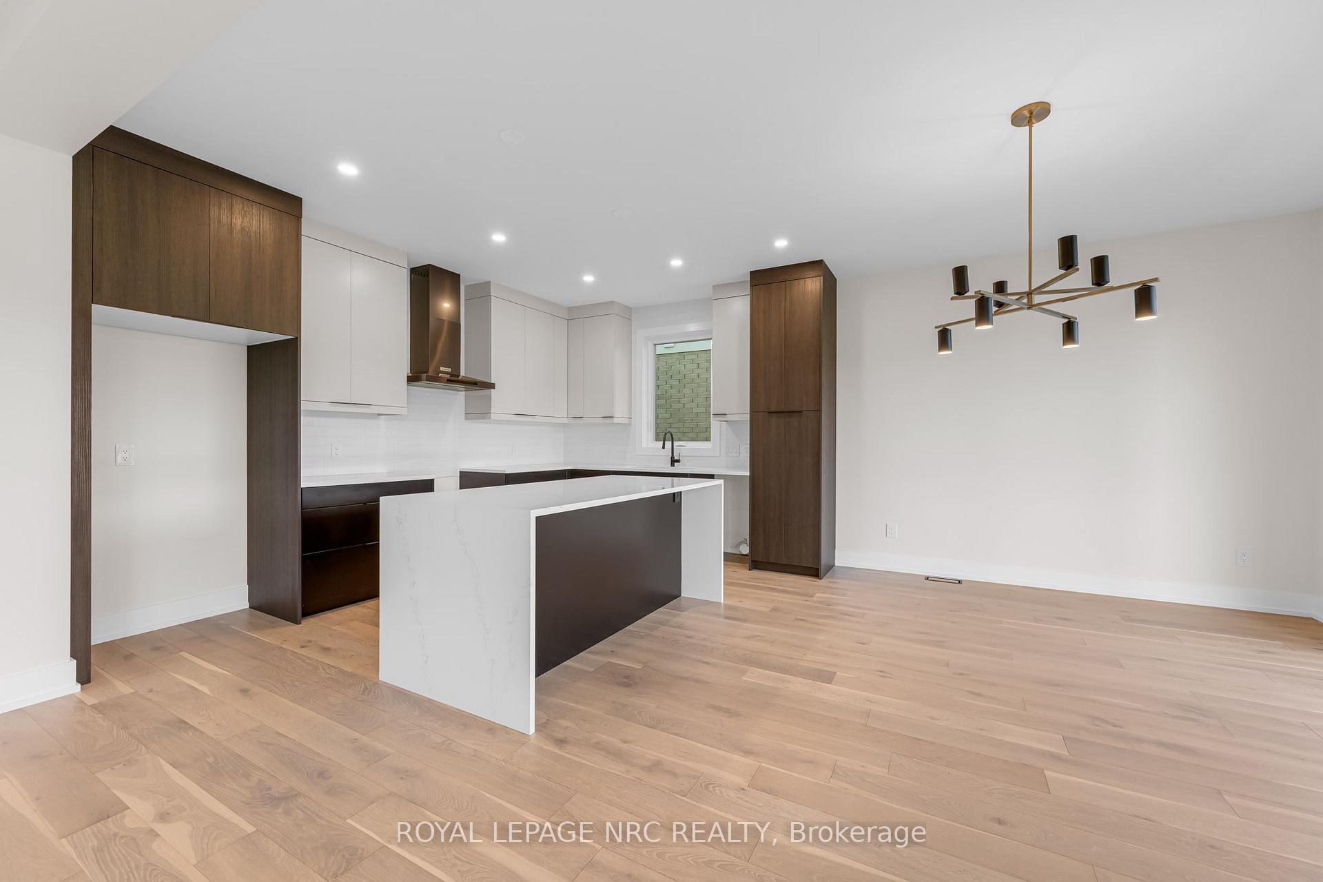 Photo 14 of 9 Arsenault Crescent, Pelham, Fonthill — HOMEH