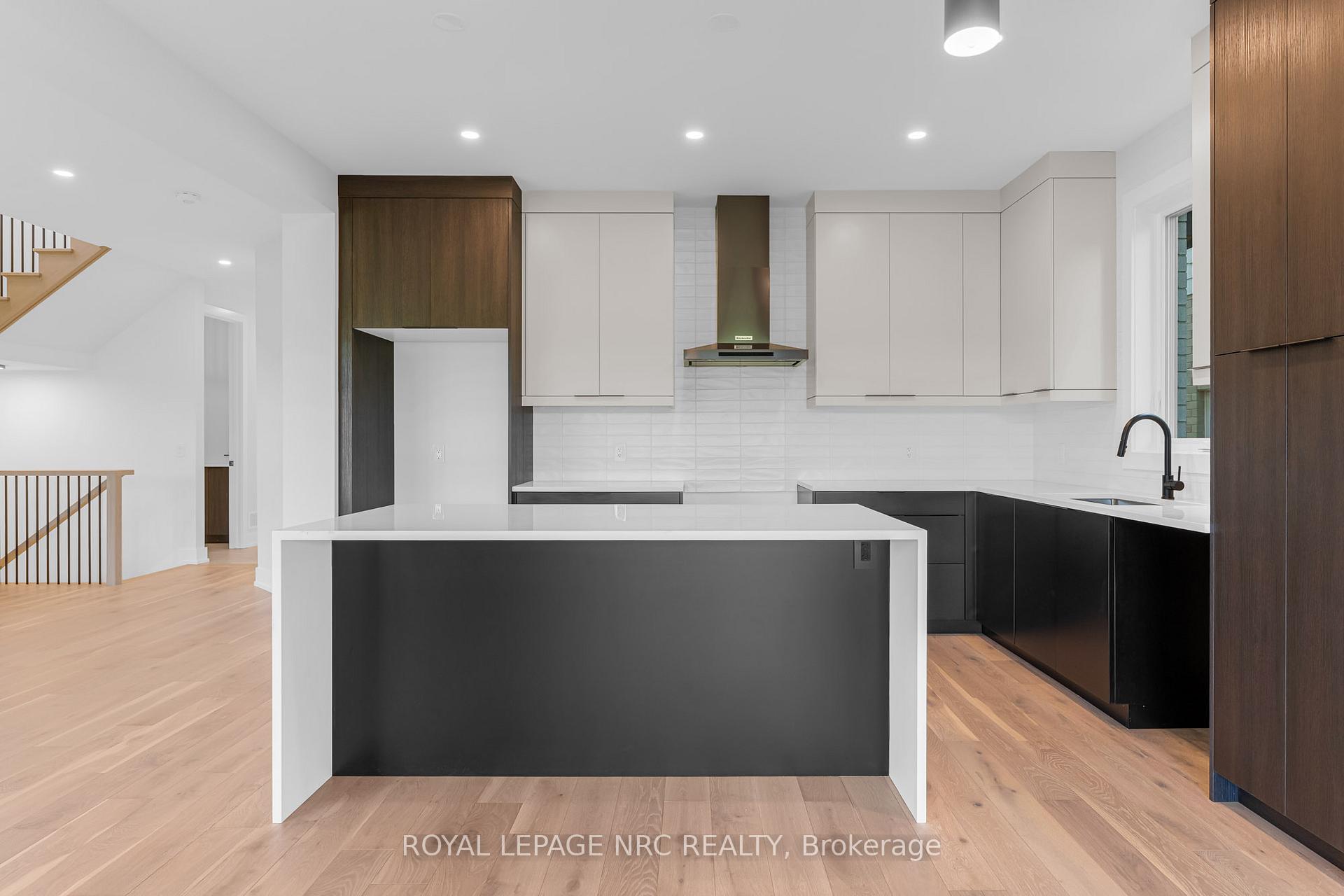 Photo 15 of 9 Arsenault Crescent, Pelham, Fonthill — HOMEH