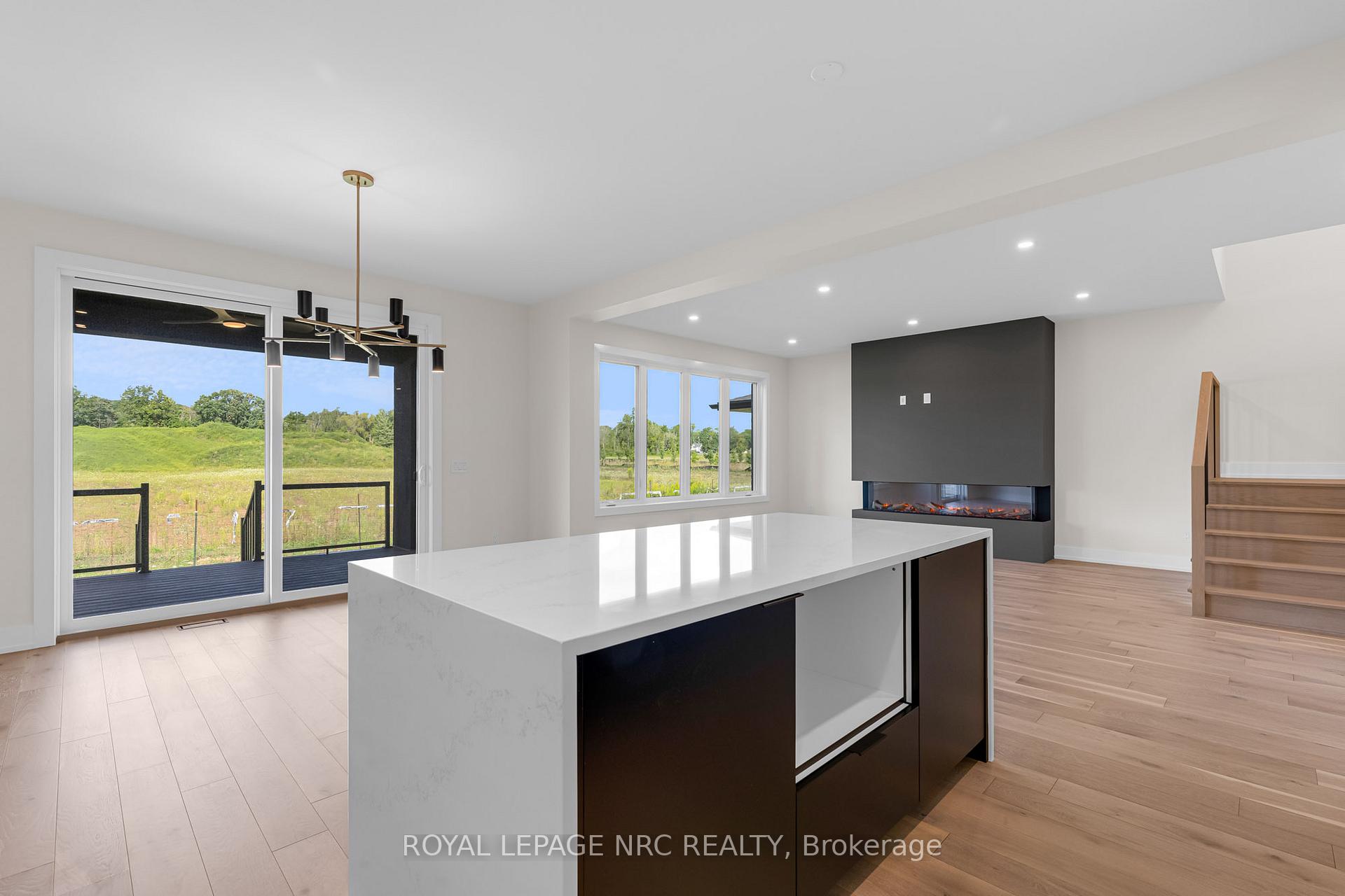 Photo 17 of 9 Arsenault Crescent, Pelham, Fonthill — HOMEH
