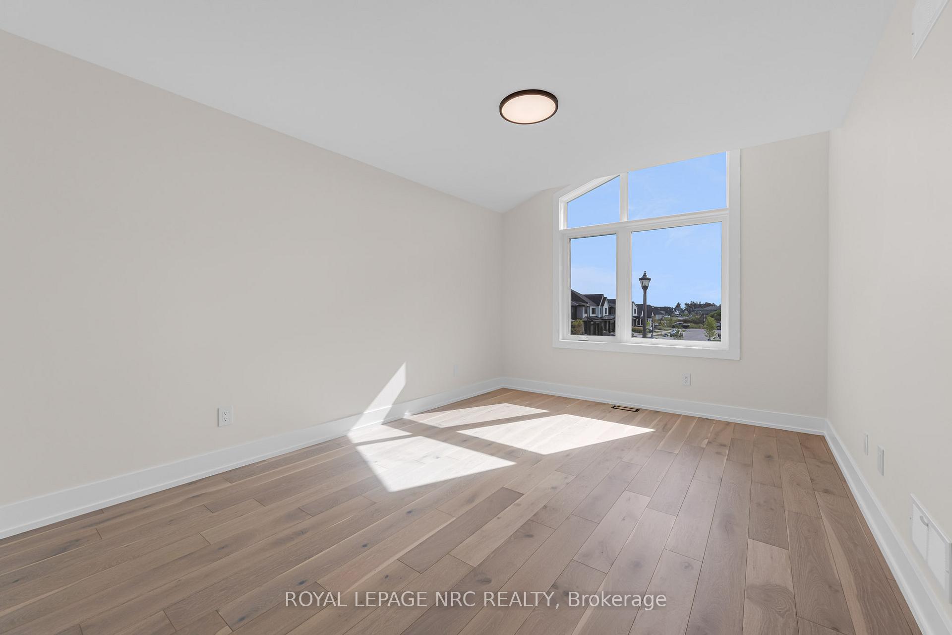 Photo 30 of 9 Arsenault Crescent, Pelham, Fonthill — HOMEH