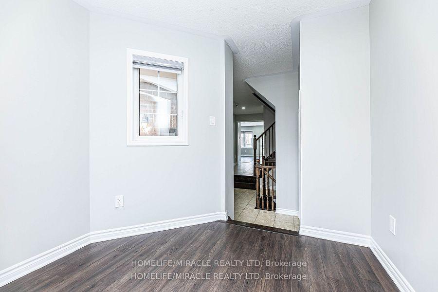Photo 19 of 1633 Clitherow Street, Milton, Ford — HOMEH