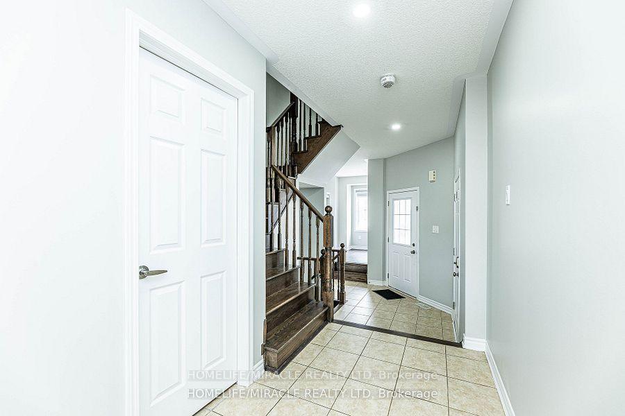 Photo 6 of 1633 Clitherow Street, Milton, Ford — HOMEH