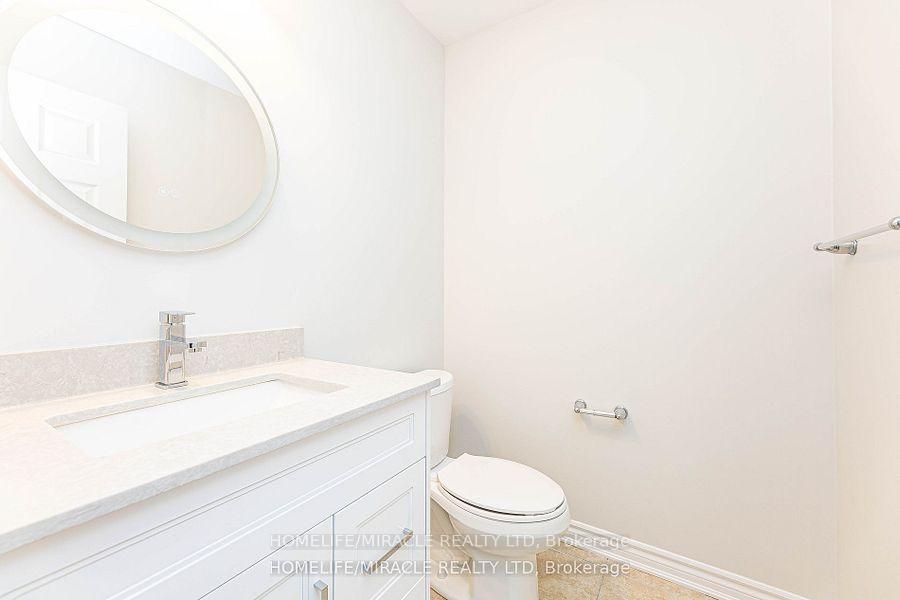 Photo 10 of 1633 Clitherow Street, Milton, Ford — HOMEH