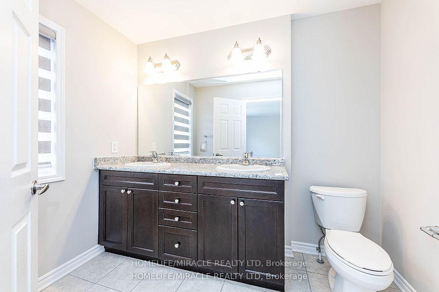Photo 42 of 1633 Clitherow Street, Milton, Ford — HOMEH