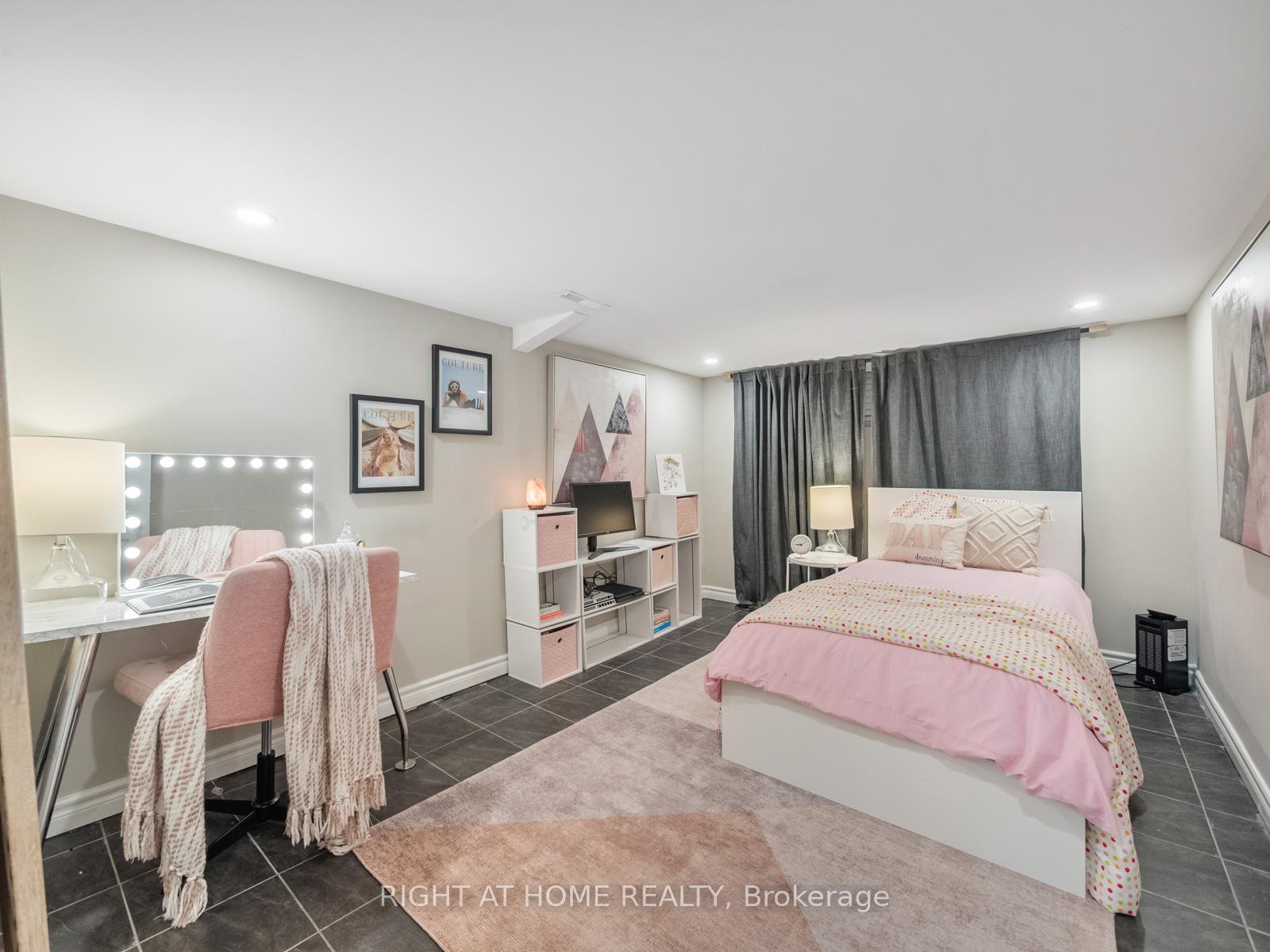 Photo 36 of 300 William Street E, Oshawa, O'Neill — HOMEH