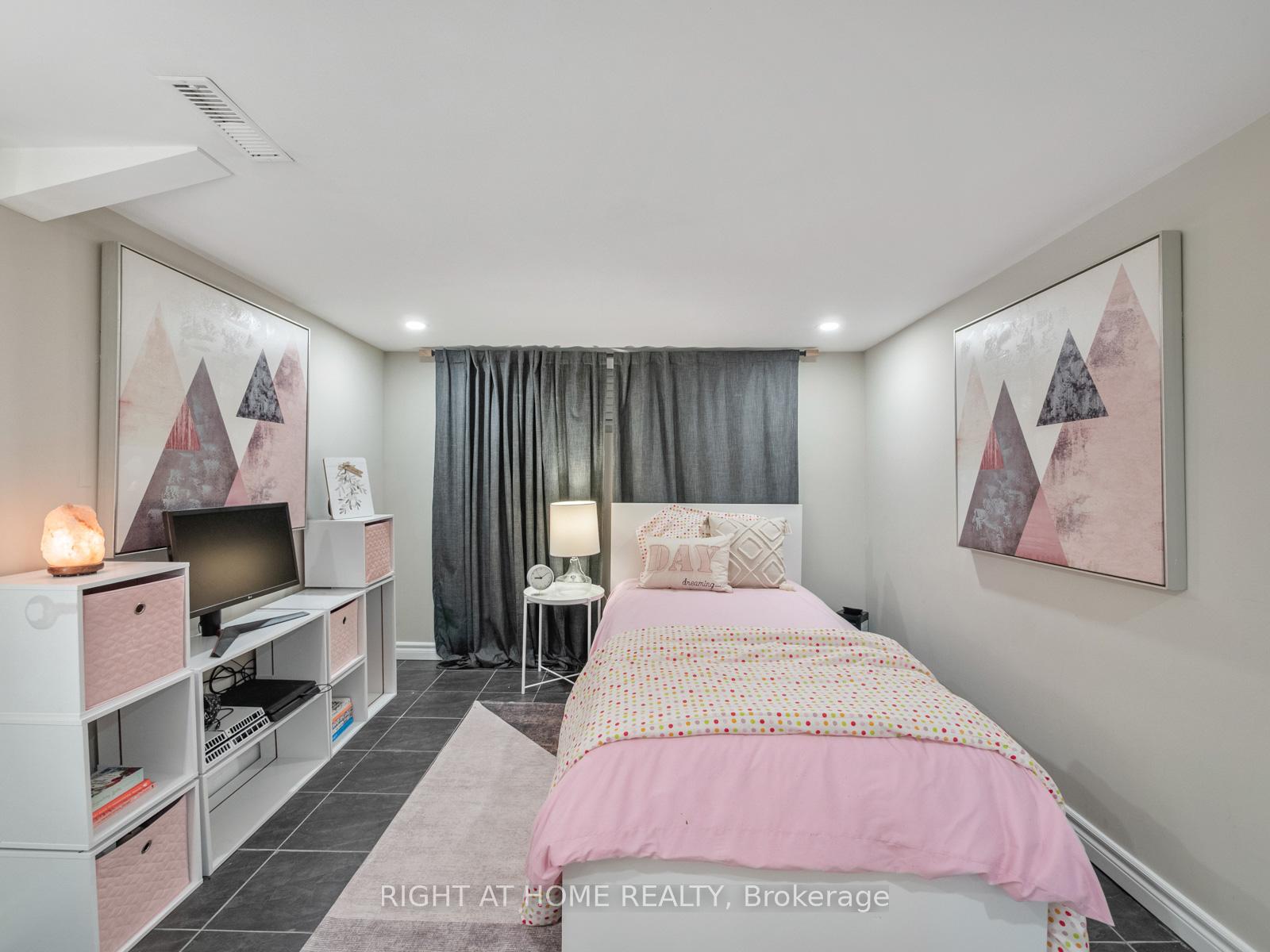 Photo 37 of 300 William Street E, Oshawa, O'Neill — HOMEH