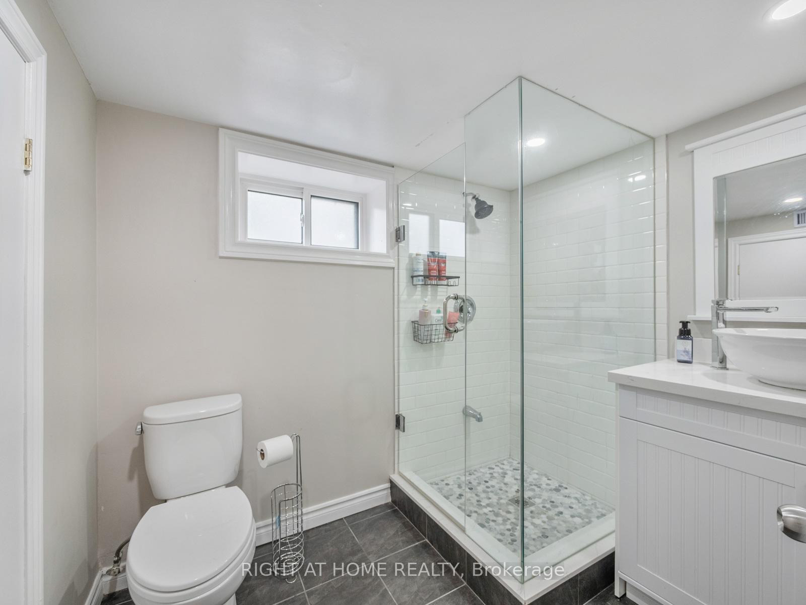 Photo 38 of 300 William Street E, Oshawa, O'Neill — HOMEH