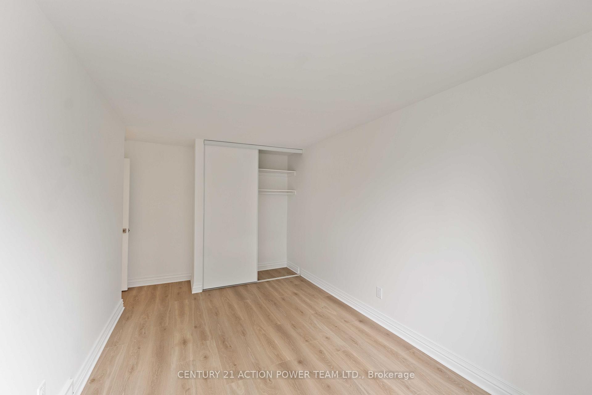 Photo 27 of Unit A, 427 Grassland Terrace, Ottawa, Queenswood Heights South — HOMEH