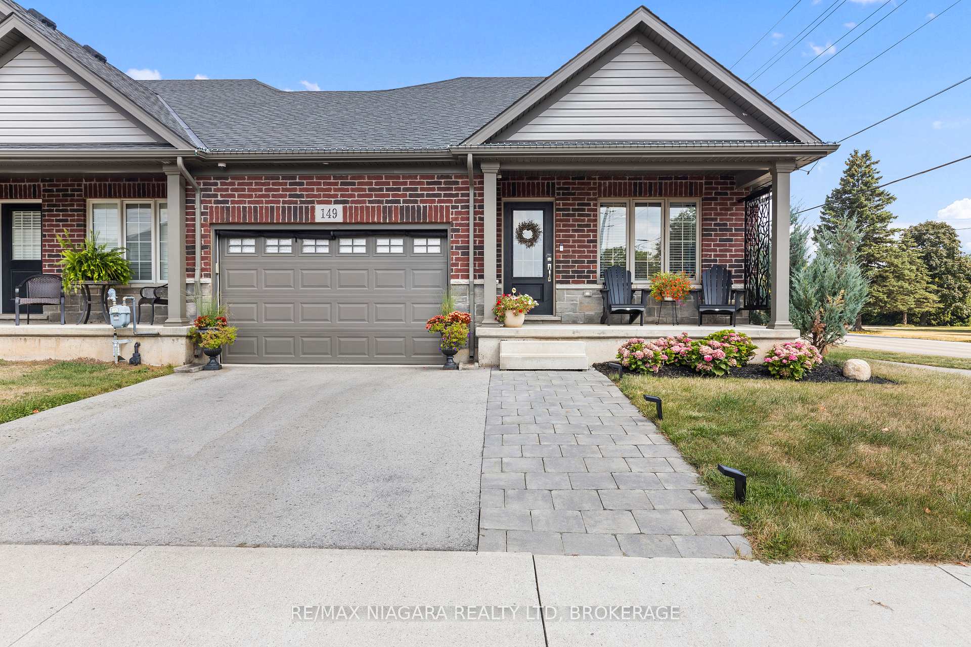 Front of 149 Acacia Road