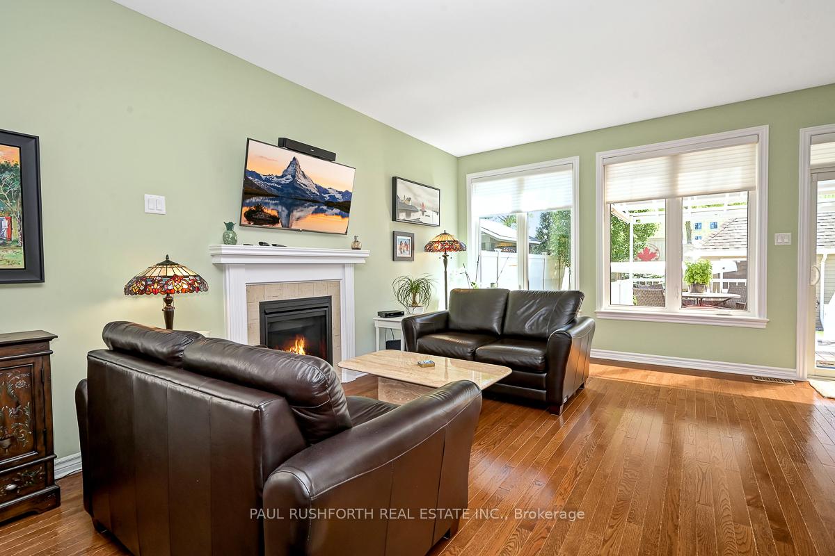 Photo 3 of 310 Mishawashkode Street, Ottawa, Camelot — HOMEH