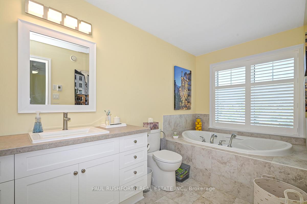 Photo 17 of 310 Mishawashkode Street, Ottawa, Camelot — HOMEH