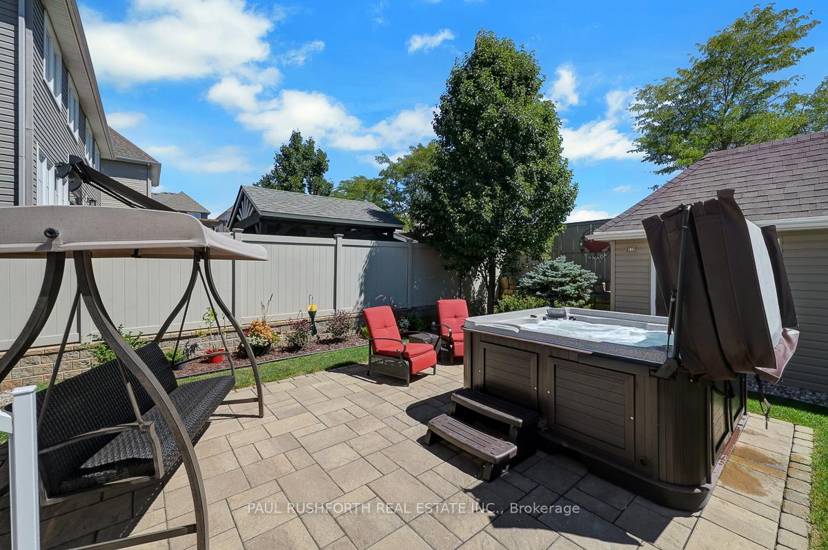 Photo 26 of 310 Mishawashkode Street, Ottawa, Camelot — HOMEH