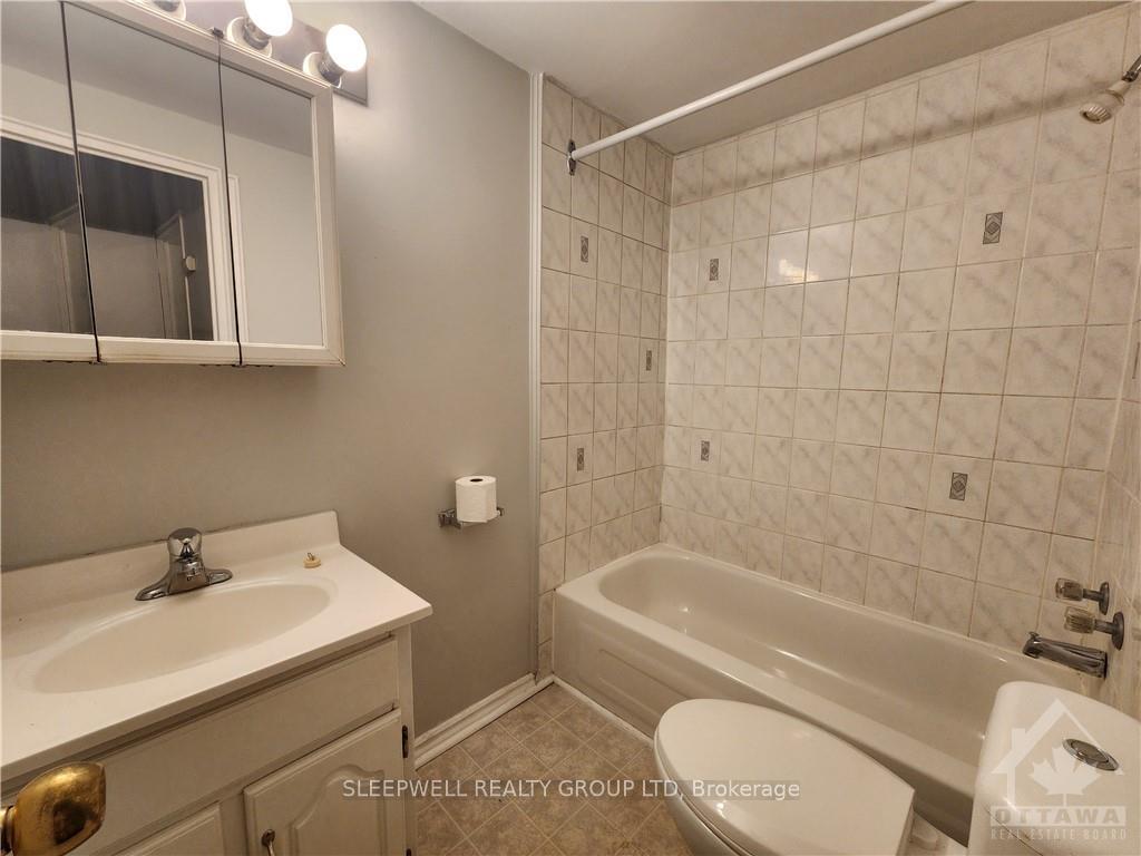 Photo 5 of Unit 501, 420 Gilmour Street, Ottawa, Ottawa Centre — HOMEH