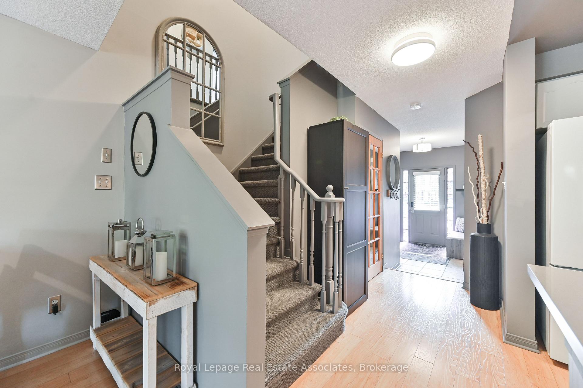 Photo 17 of 7514 Black Walnut Trail, Mississauga, Lisgar — HOMEH