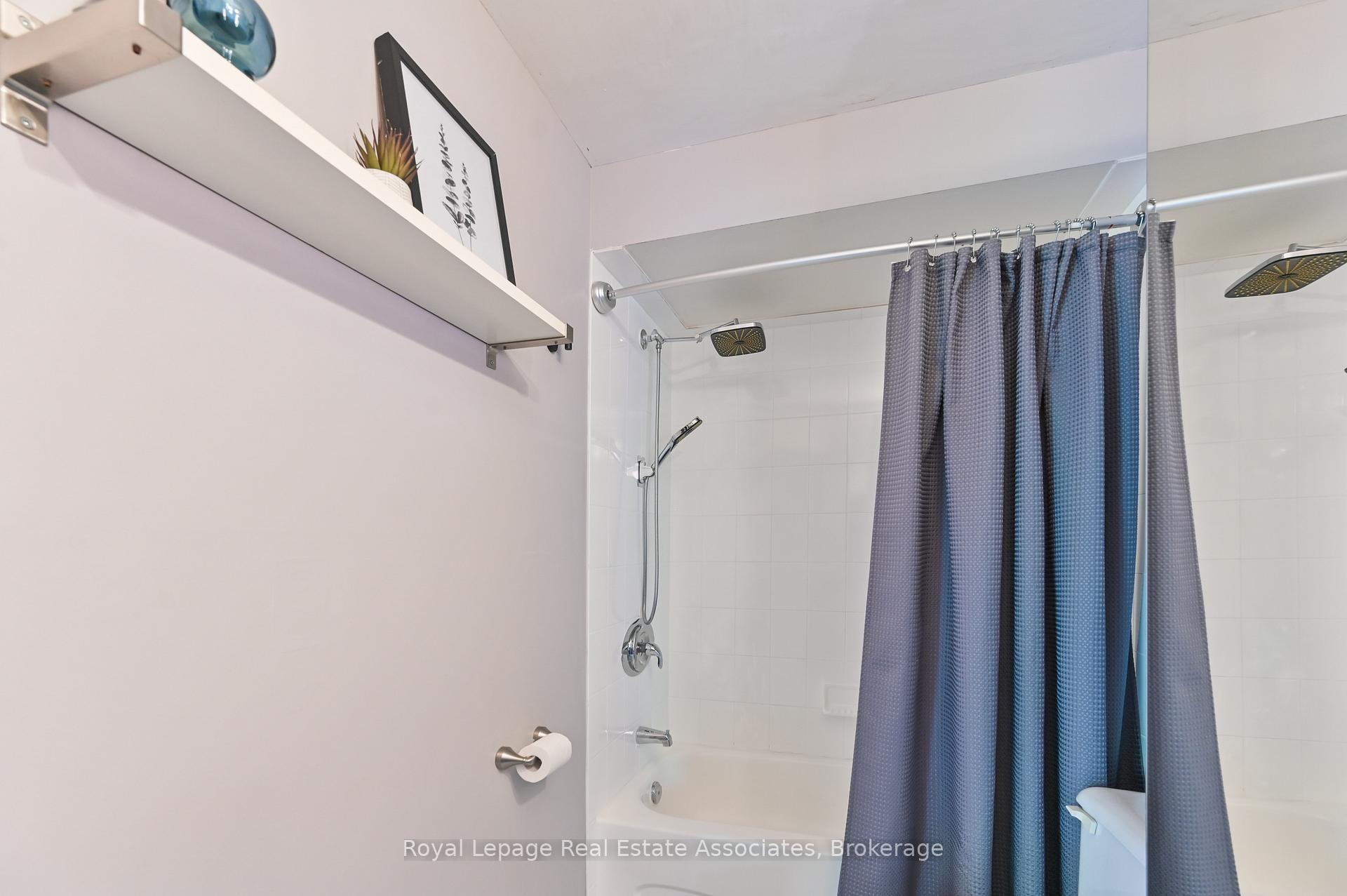 Photo 24 of 7514 Black Walnut Trail, Mississauga, Lisgar — HOMEH