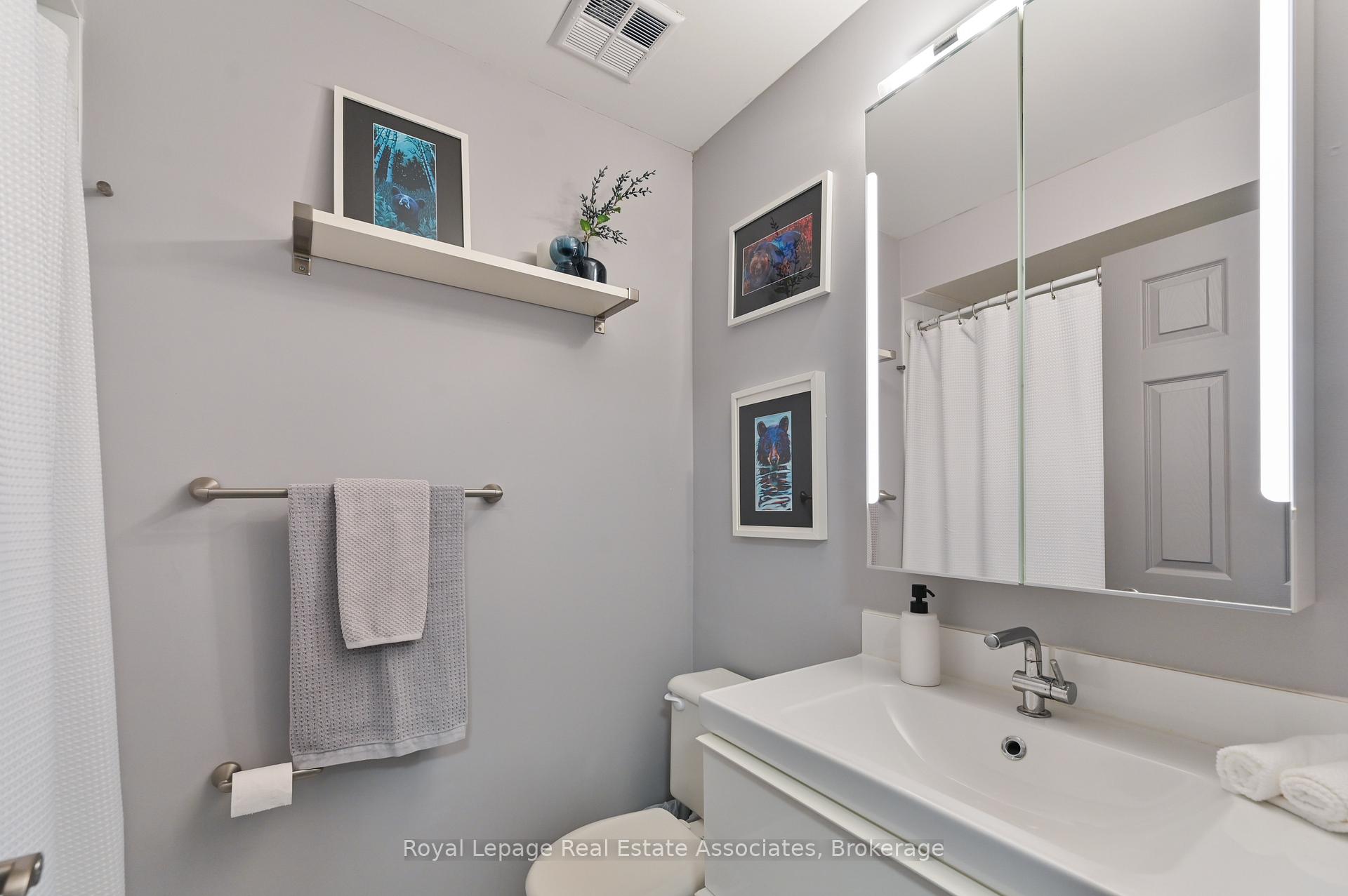 Photo 27 of 7514 Black Walnut Trail, Mississauga, Lisgar — HOMEH