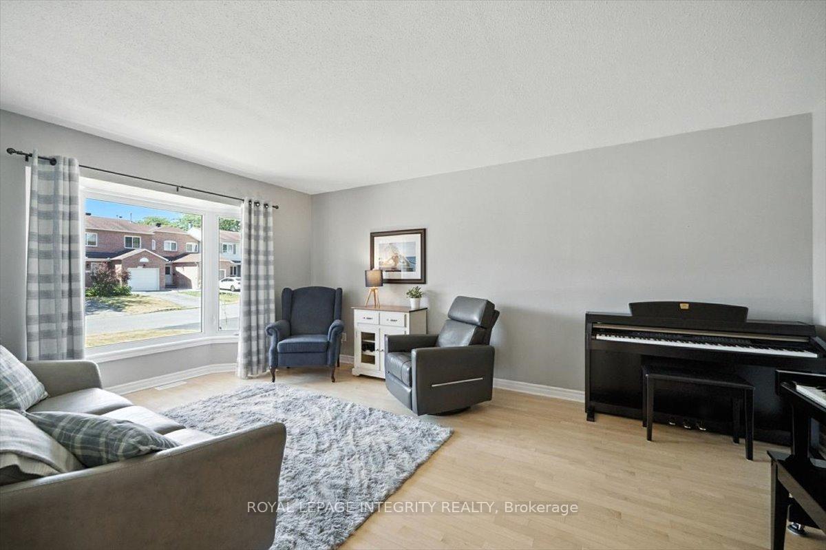 Photo 7 of 1795 Turnberry Road, Ottawa, Queenswood Heights South — HOMEH