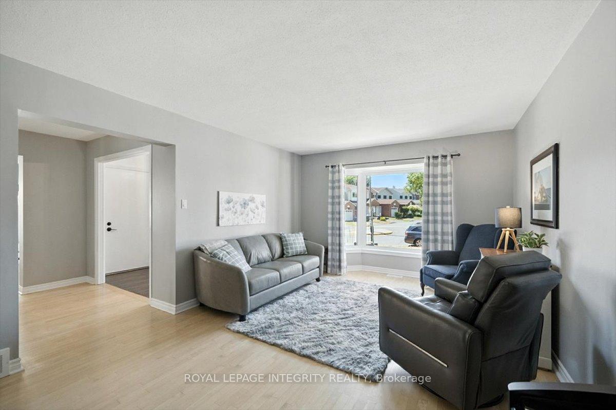 Photo 8 of 1795 Turnberry Road, Ottawa, Queenswood Heights South — HOMEH