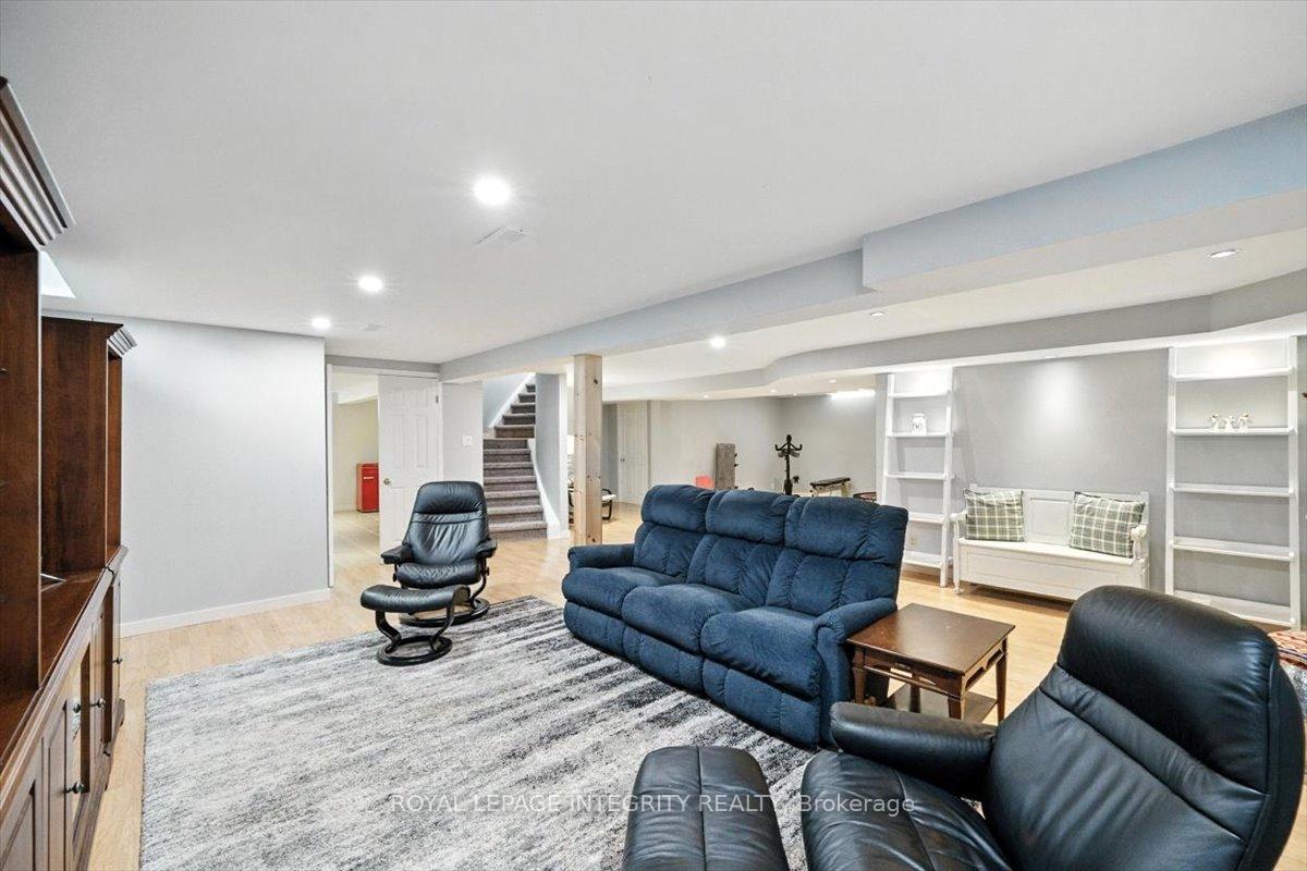 Photo 36 of 1795 Turnberry Road, Ottawa, Queenswood Heights South — HOMEH