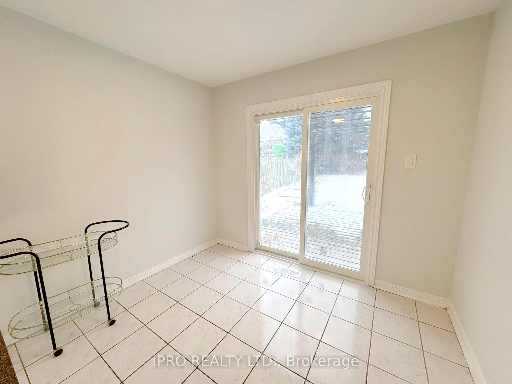 Photo 9 of 63 Kenley Crescent, Markham, Milliken Mills East — HOMEH