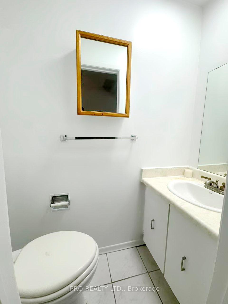 Photo 14 of 63 Kenley Crescent, Markham, Milliken Mills East — HOMEH