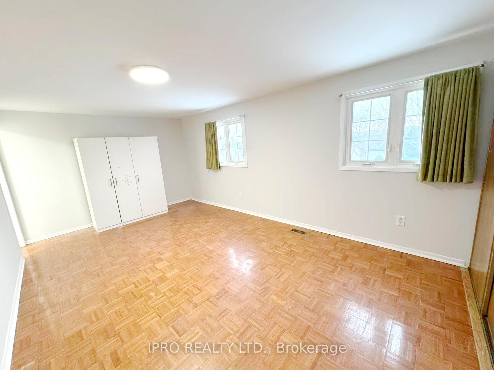 Photo 16 of 63 Kenley Crescent, Markham, Milliken Mills East — HOMEH