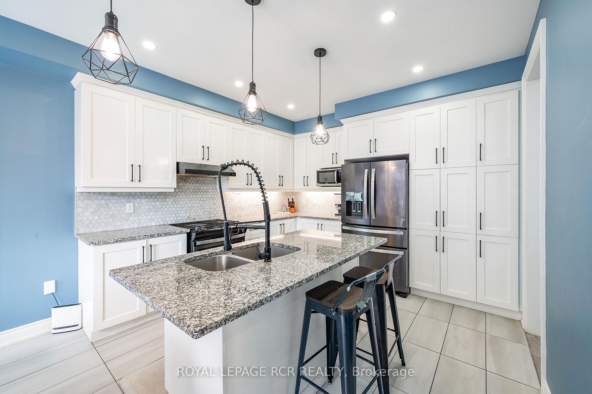 Photo 13 of 222 Eight Avenue, New Tecumseth, Alliston — HOMEH