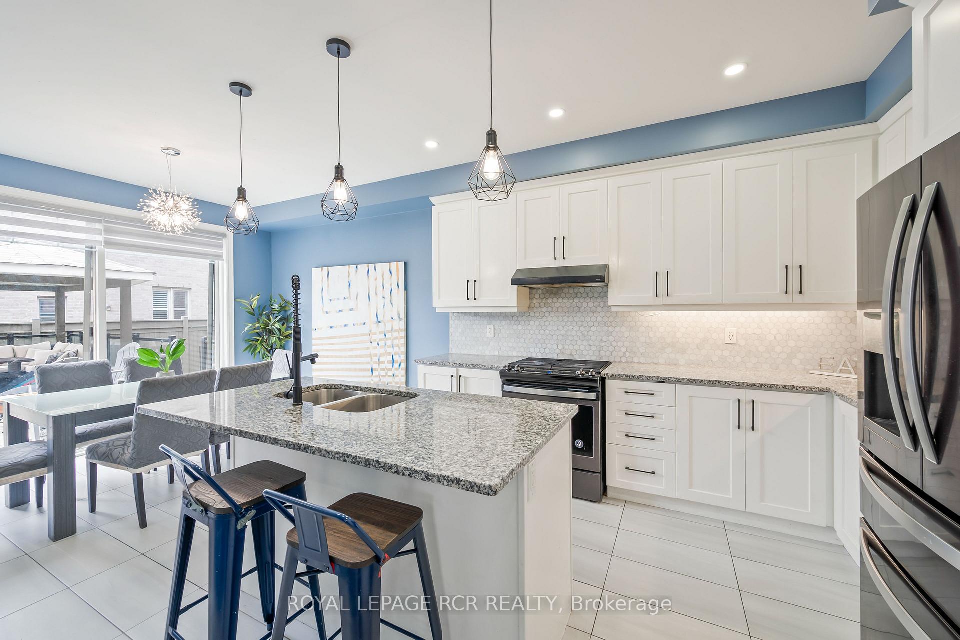 Photo 16 of 222 Eight Avenue, New Tecumseth, Alliston — HOMEH