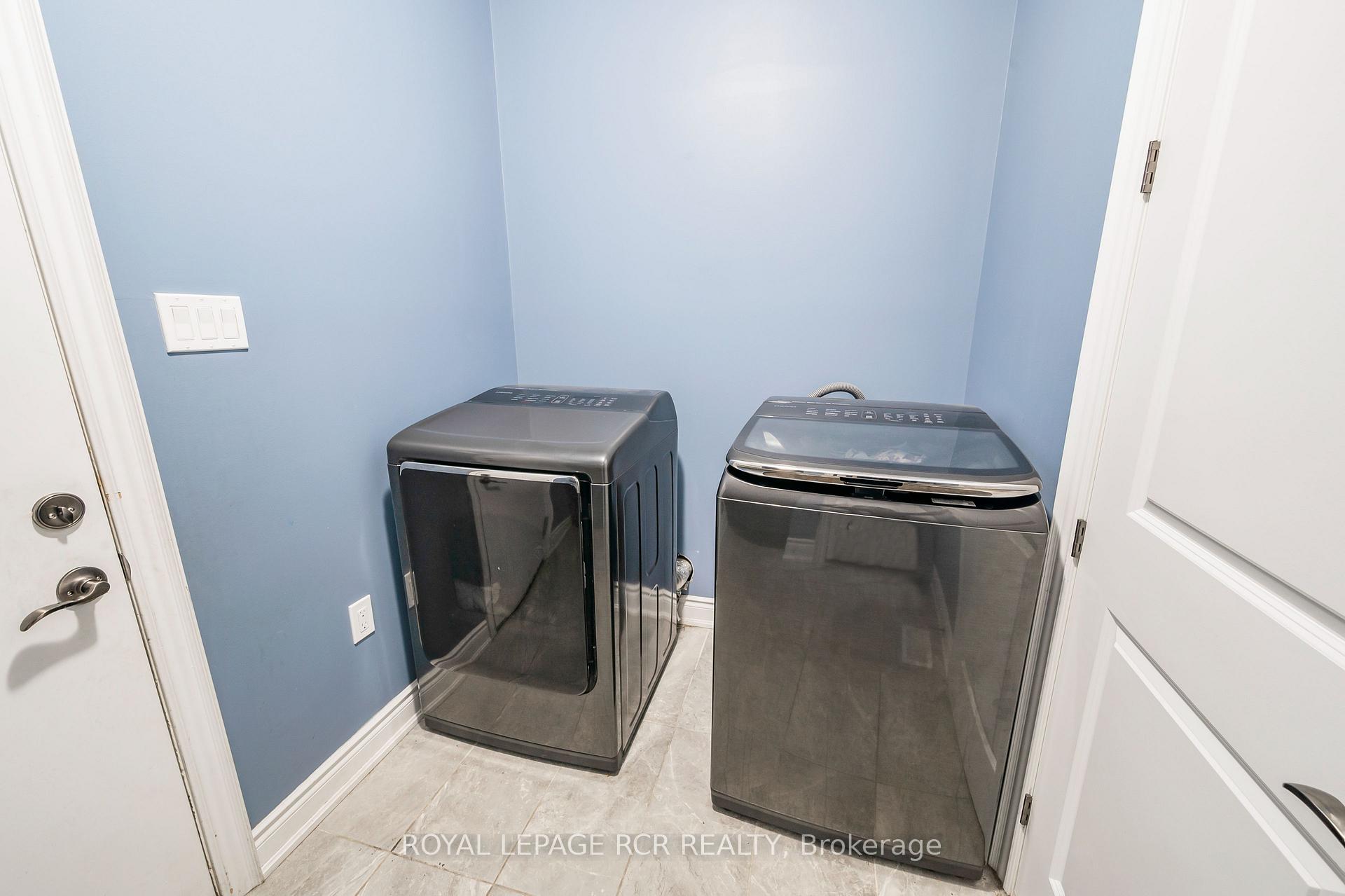 Photo 24 of 222 Eight Avenue, New Tecumseth, Alliston — HOMEH