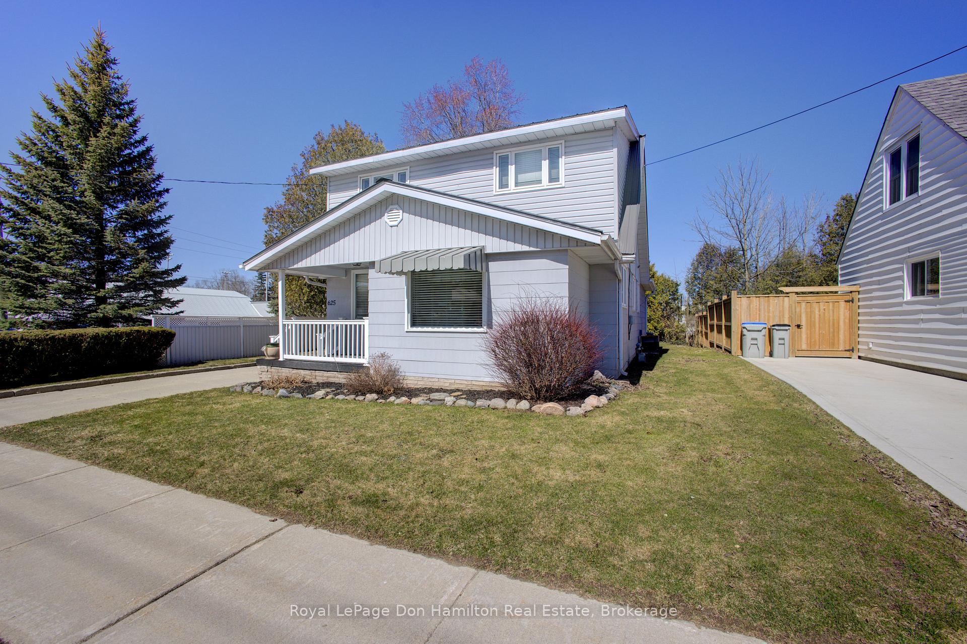 Photo 4 of 625 Elizabeth Street E, North Perth, Listowel — HOMEH
