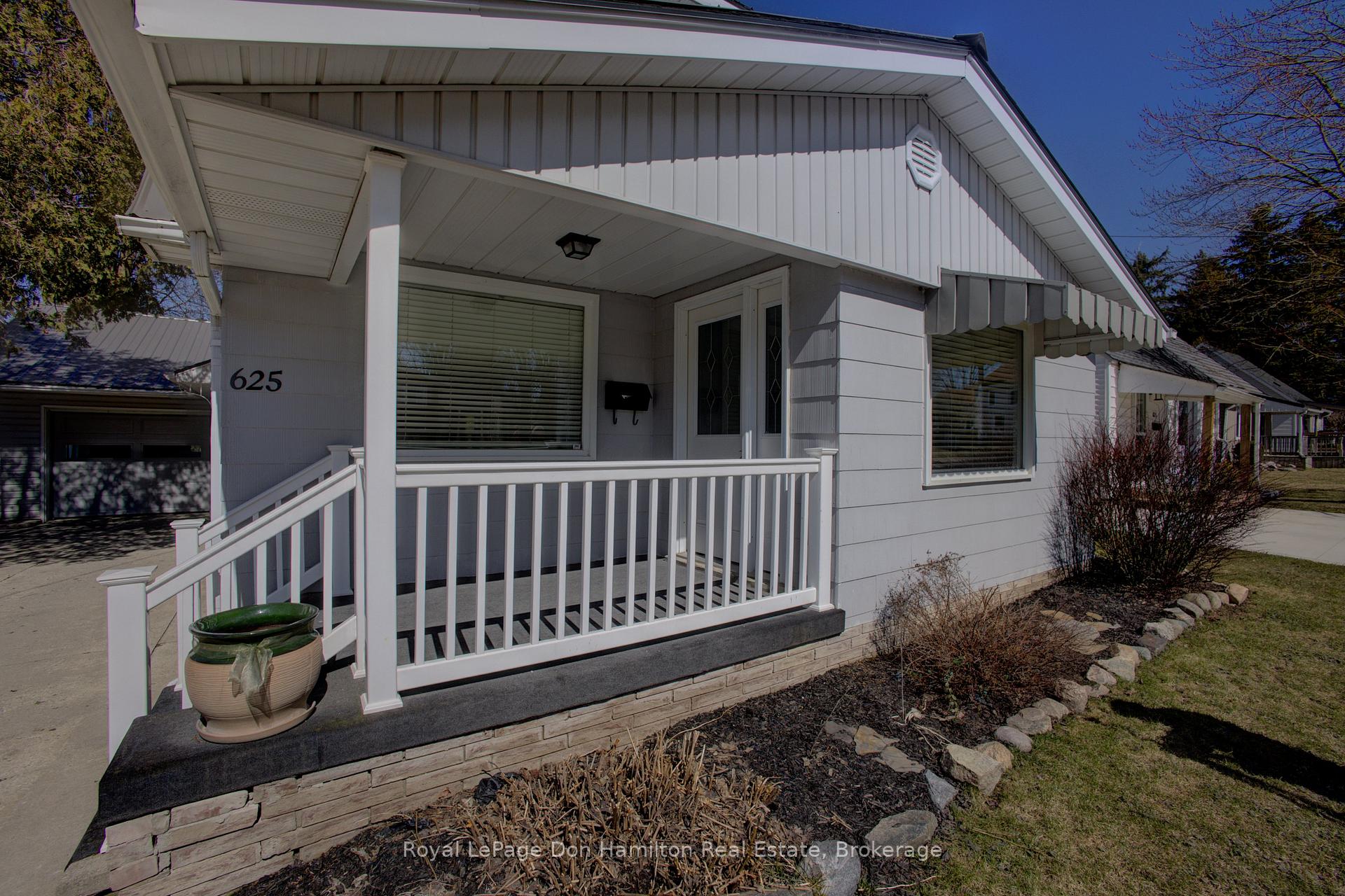 Photo 5 of 625 Elizabeth Street E, North Perth, Listowel — HOMEH