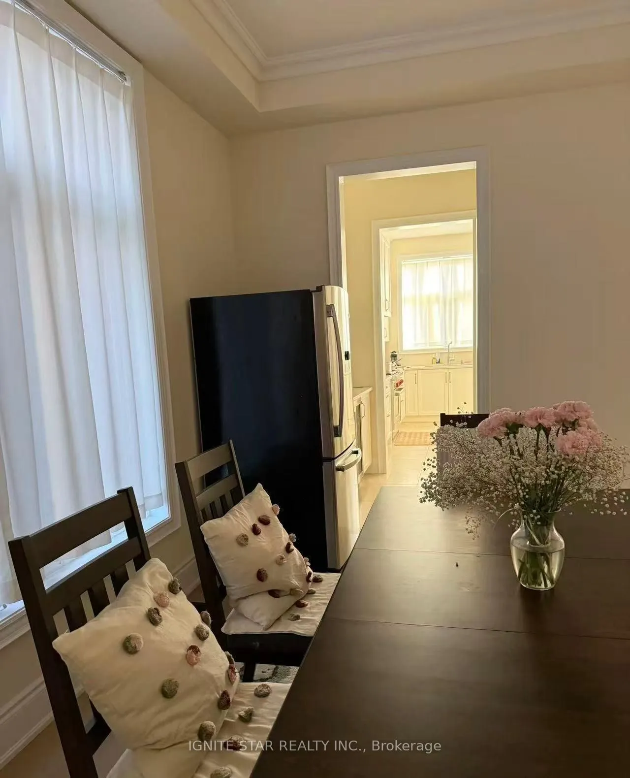 Photo 3 of 1264 Queens Plate Road, Oakville, Glen Abbey — HOMEH