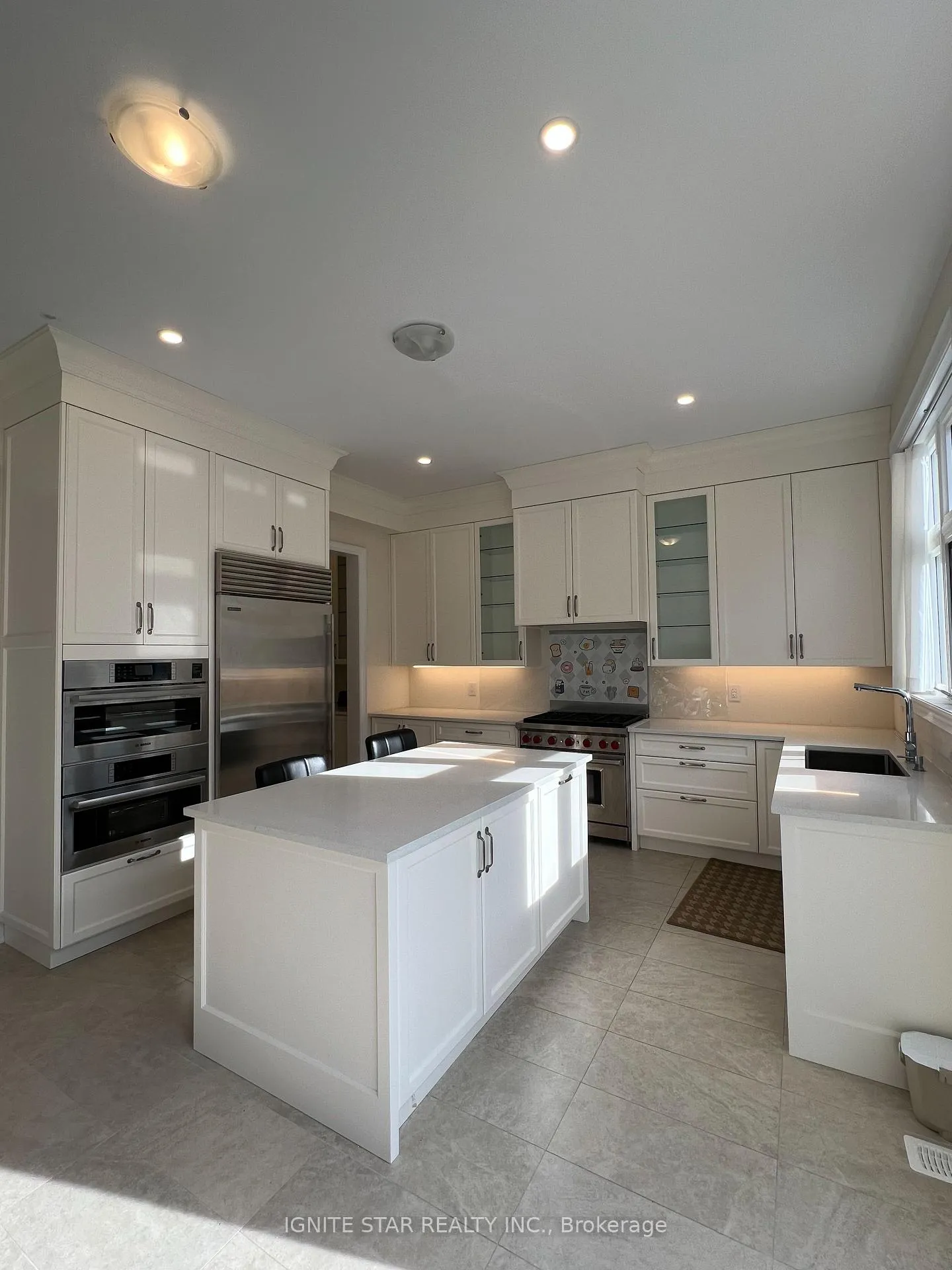 Photo 8 of 1264 Queens Plate Road, Oakville, Glen Abbey — HOMEH