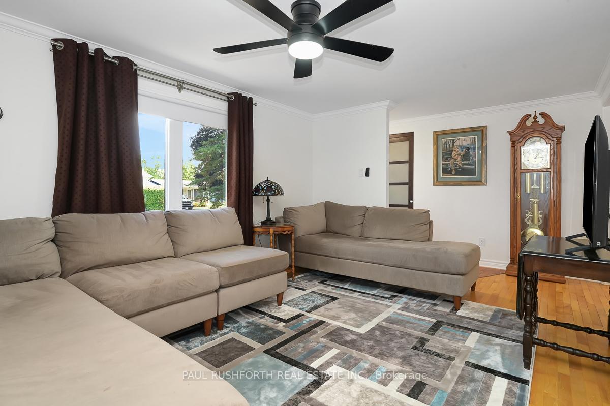 Photo 3 of 1504 Mariette Street, Ottawa, Bilberry Creek/Queenswood Heights — HOMEH