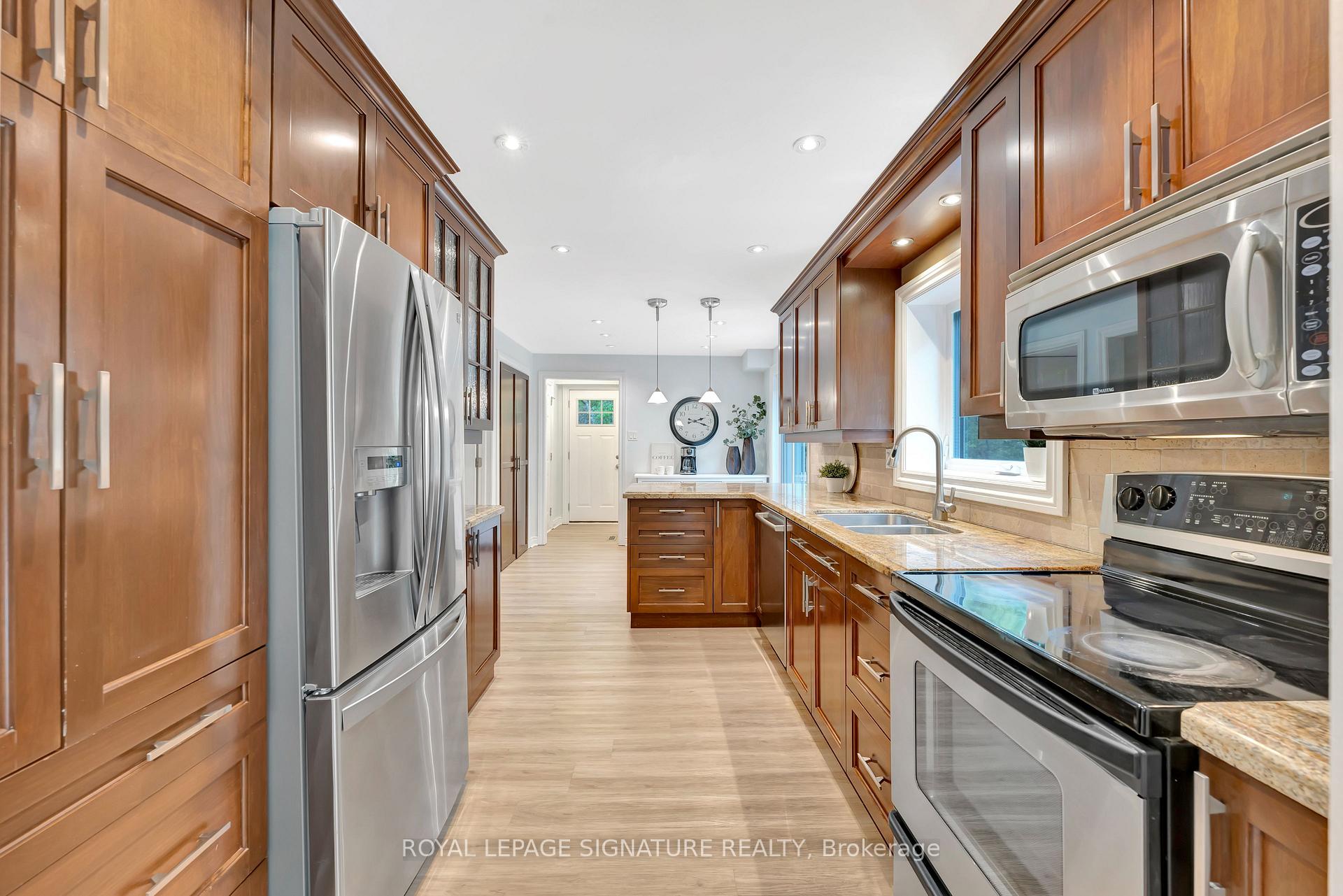 Photo 8 of 144 Macdonald Crescent, Milton, Dorset Park — HOMEH