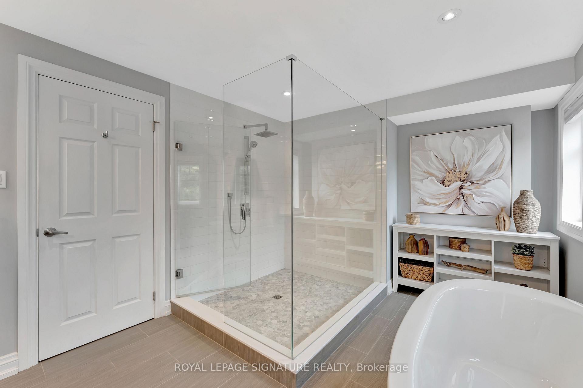 Photo 6 of 144 Macdonald Crescent, Milton, Dorset Park — HOMEH