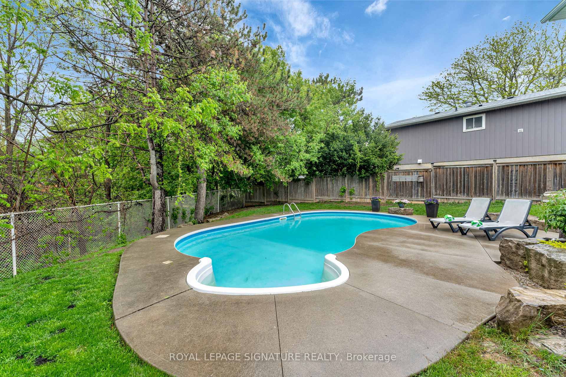 Photo 30 of 144 Macdonald Crescent, Milton, Dorset Park — HOMEH