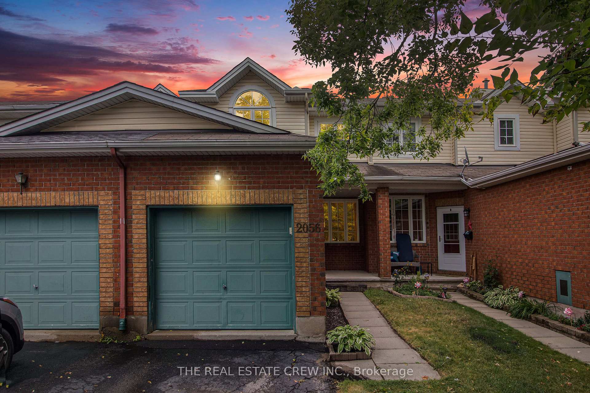 Photo 1 of 2056 Scully Way S, Ottawa, Fallingbrook/Gardenway South — HOMEH