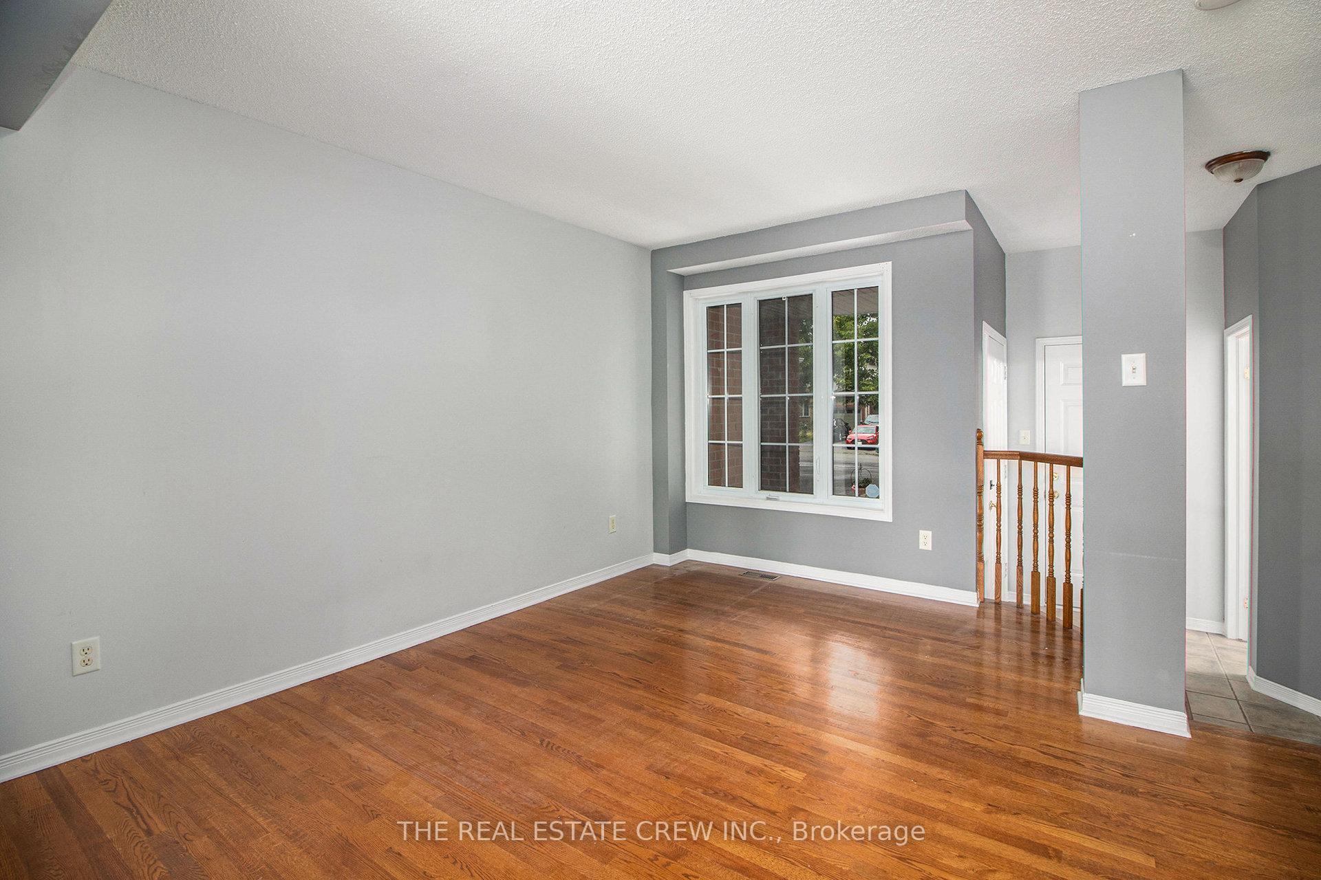 Photo 6 of 2056 Scully Way S, Ottawa, Fallingbrook/Gardenway South — HOMEH