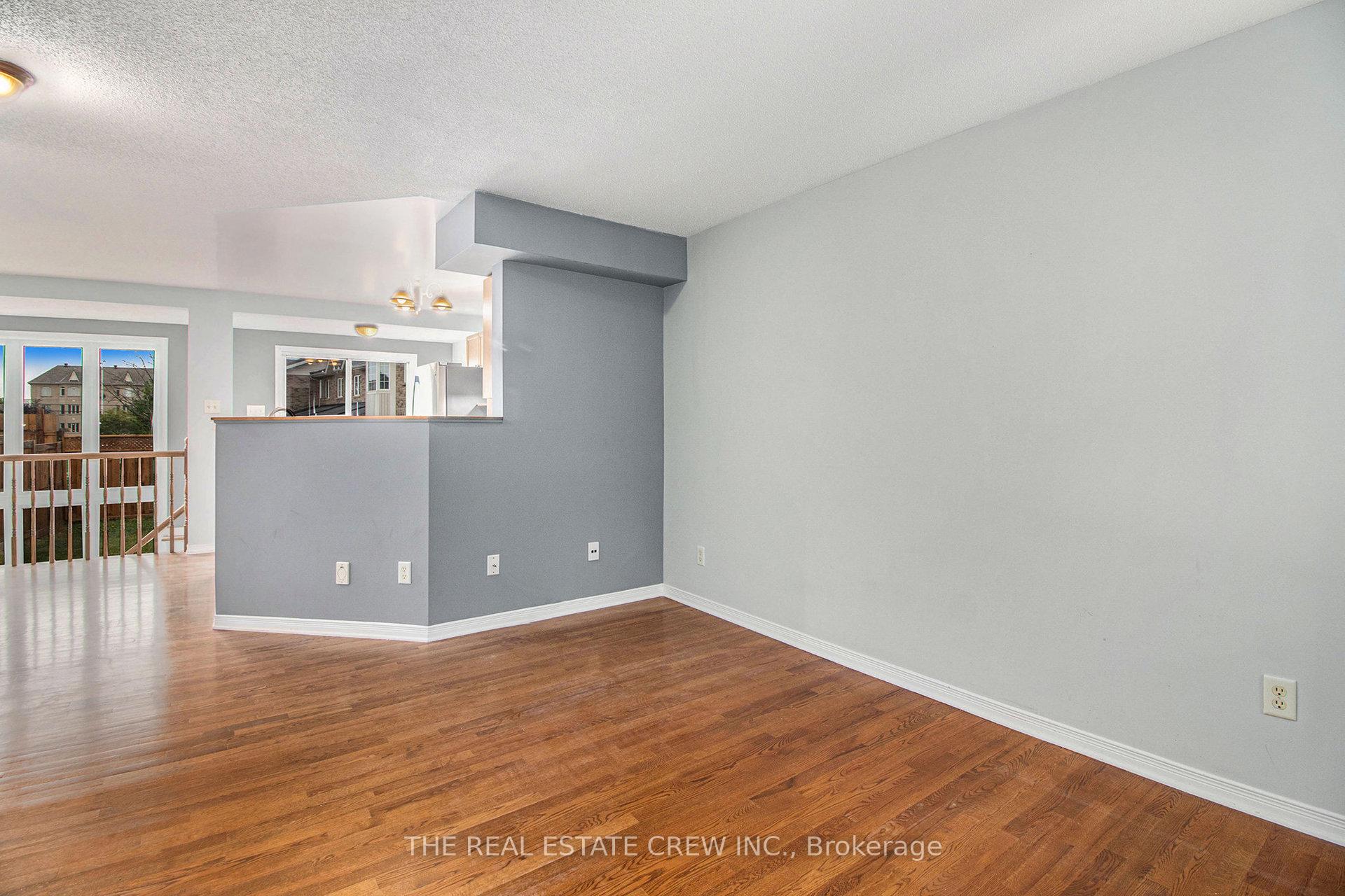 Photo 7 of 2056 Scully Way S, Ottawa, Fallingbrook/Gardenway South — HOMEH