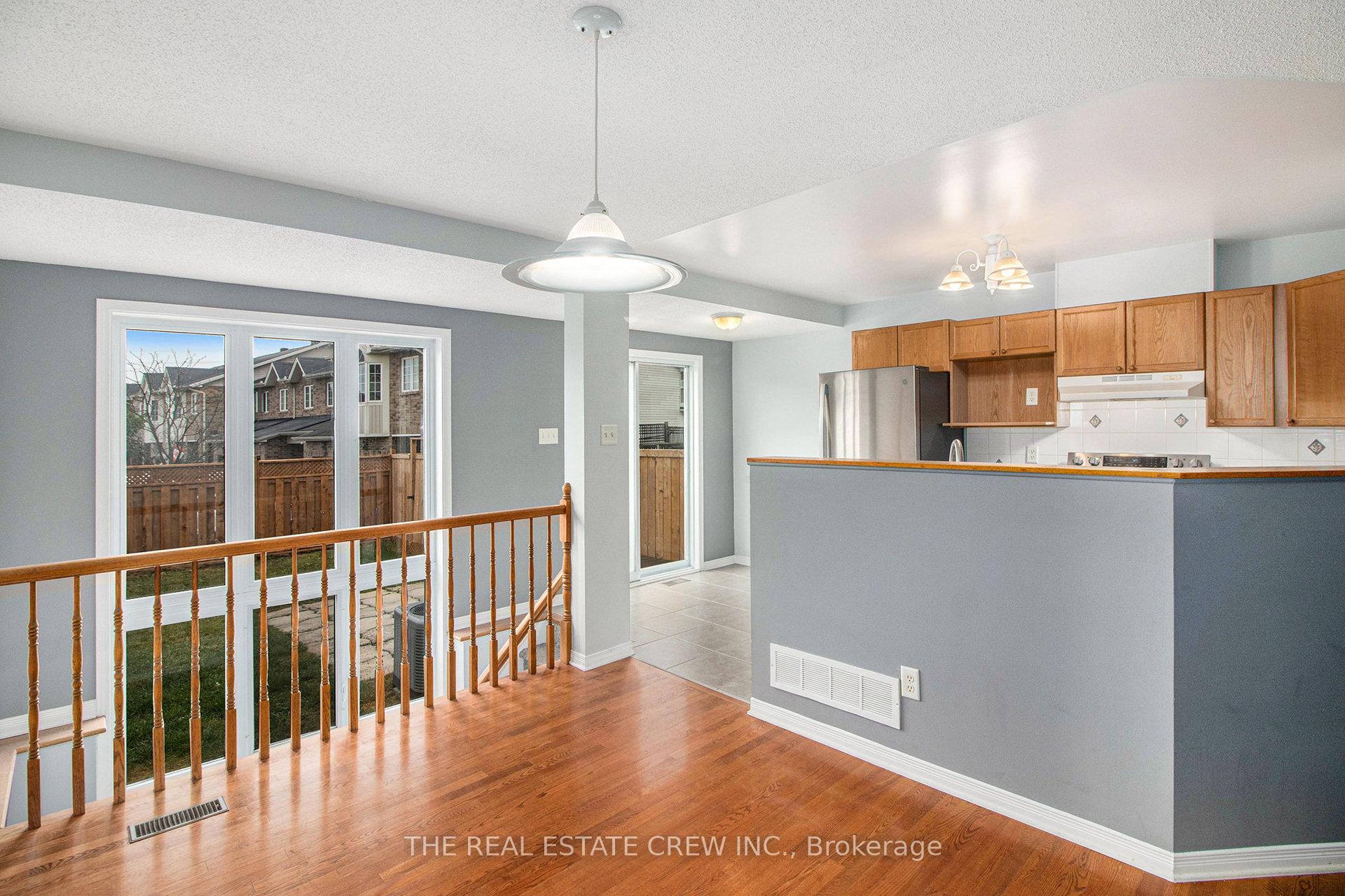 Photo 8 of 2056 Scully Way S, Ottawa, Fallingbrook/Gardenway South — HOMEH