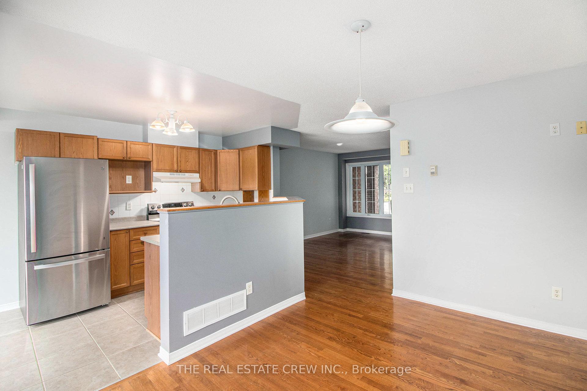Photo 9 of 2056 Scully Way S, Ottawa, Fallingbrook/Gardenway South — HOMEH