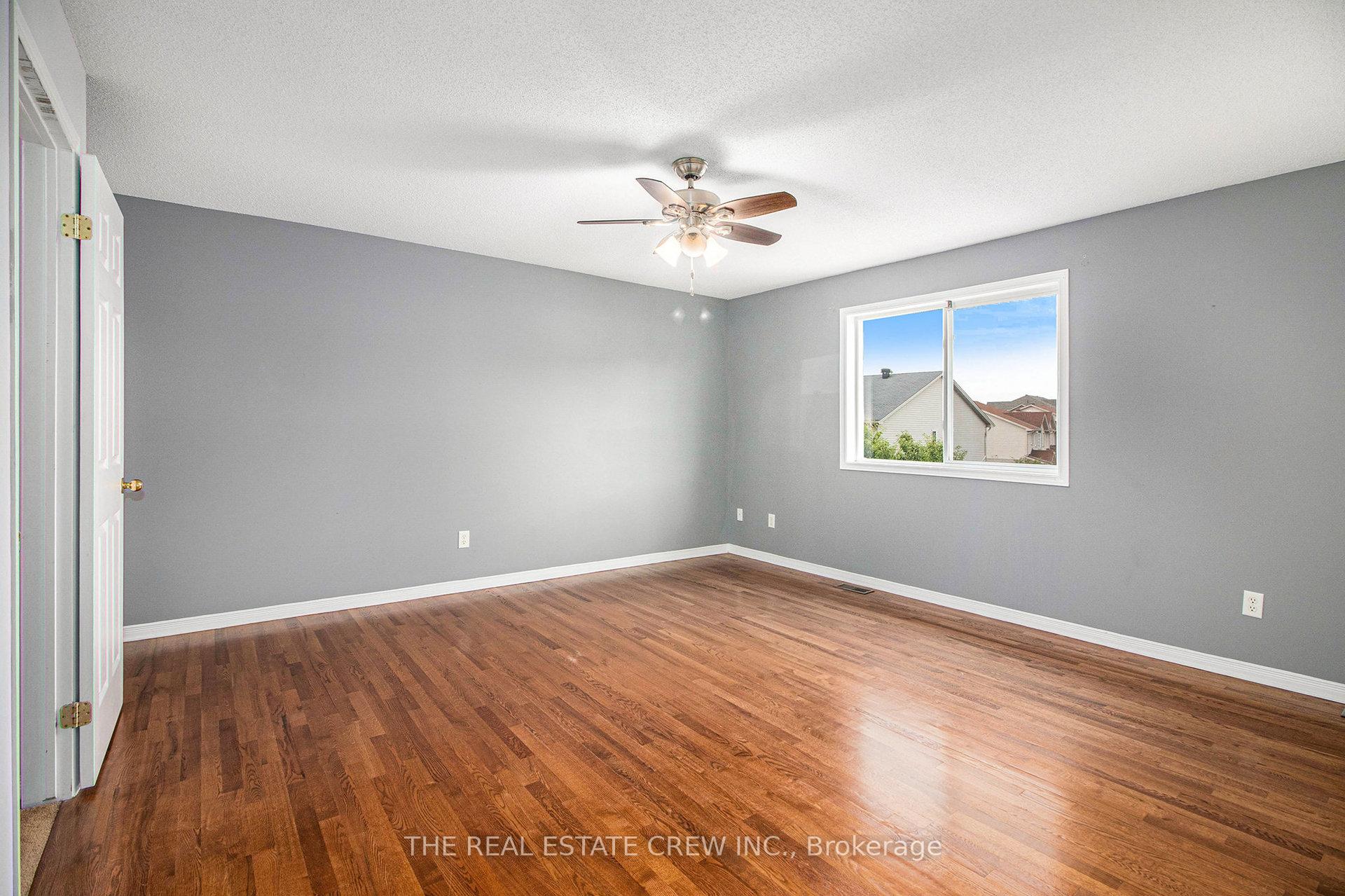 Photo 17 of 2056 Scully Way S, Ottawa, Fallingbrook/Gardenway South — HOMEH