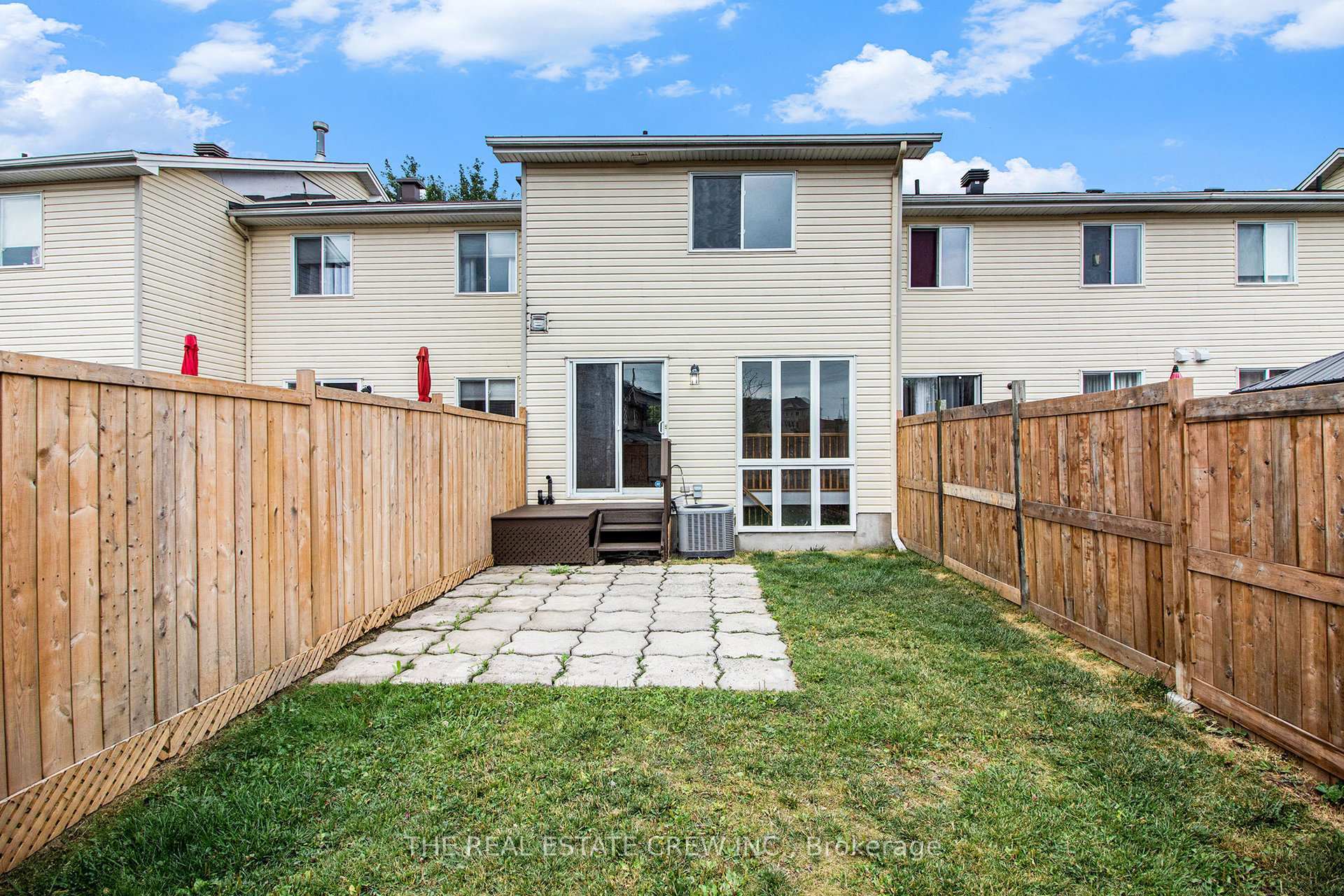 Photo 29 of 2056 Scully Way S, Ottawa, Fallingbrook/Gardenway South — HOMEH