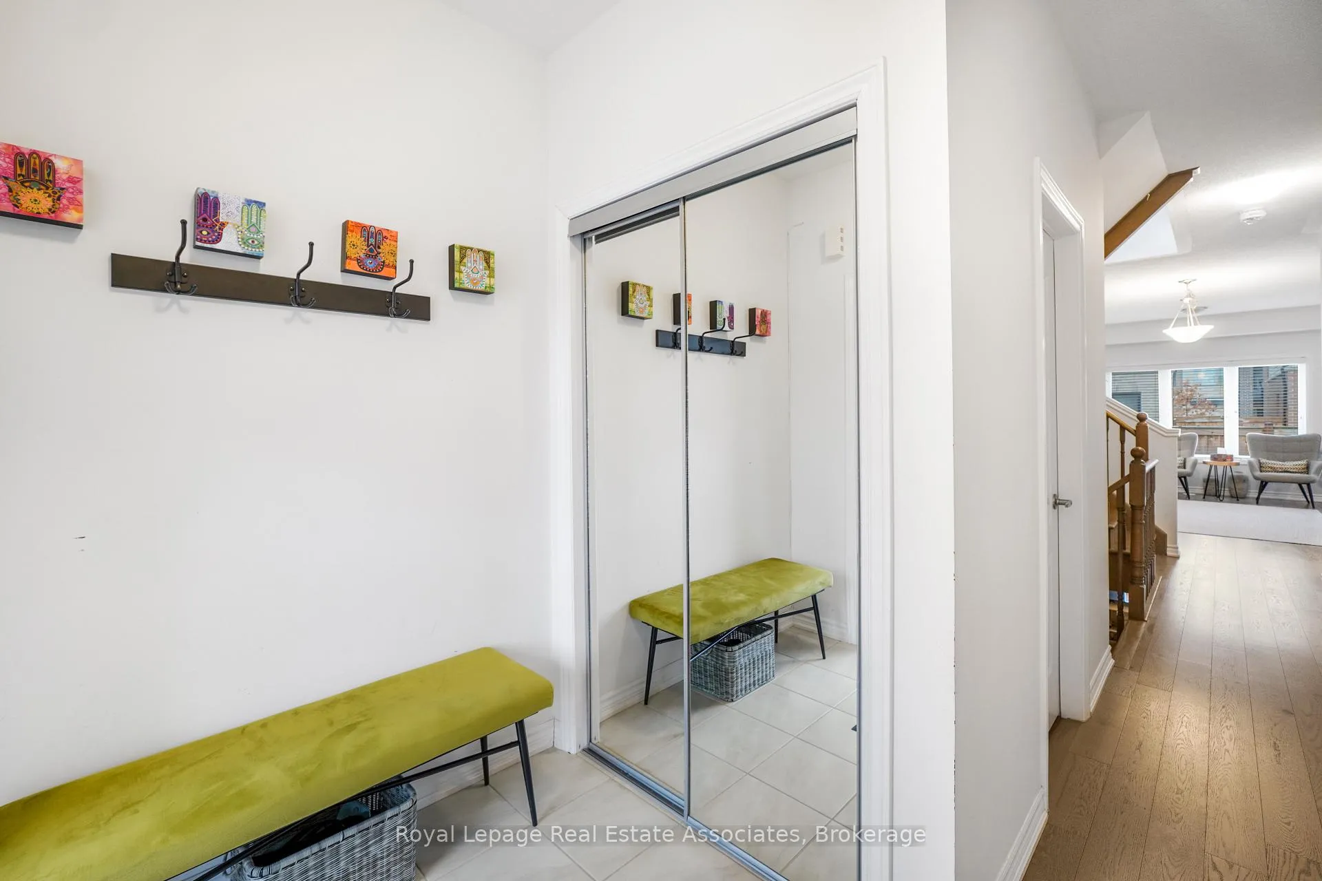 Photo 4 of 376 Wheat Boom Drive, Oakville, Joshua Meadows — HOMEH
