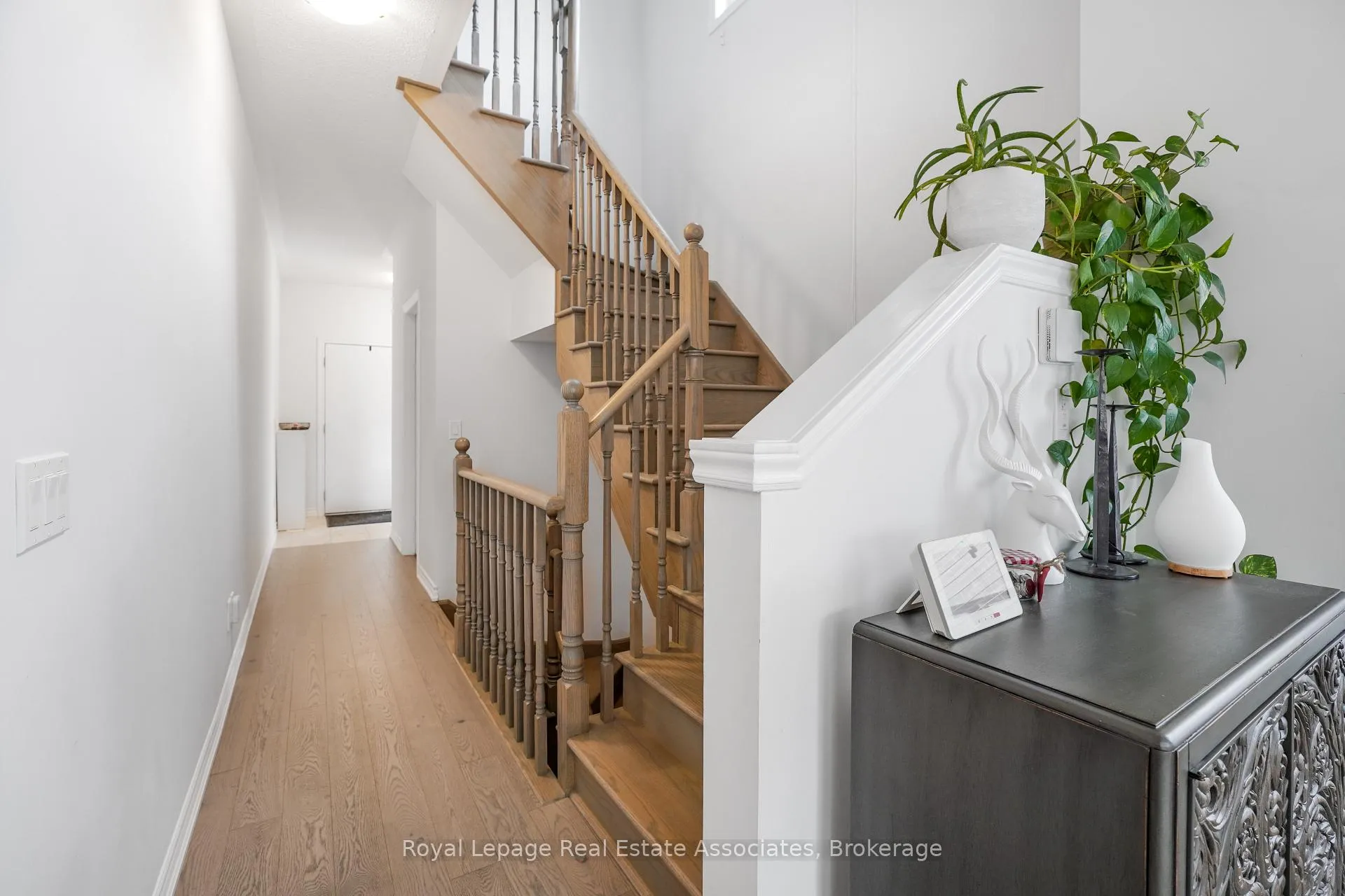Photo 30 of 376 Wheat Boom Drive, Oakville, Joshua Meadows — HOMEH