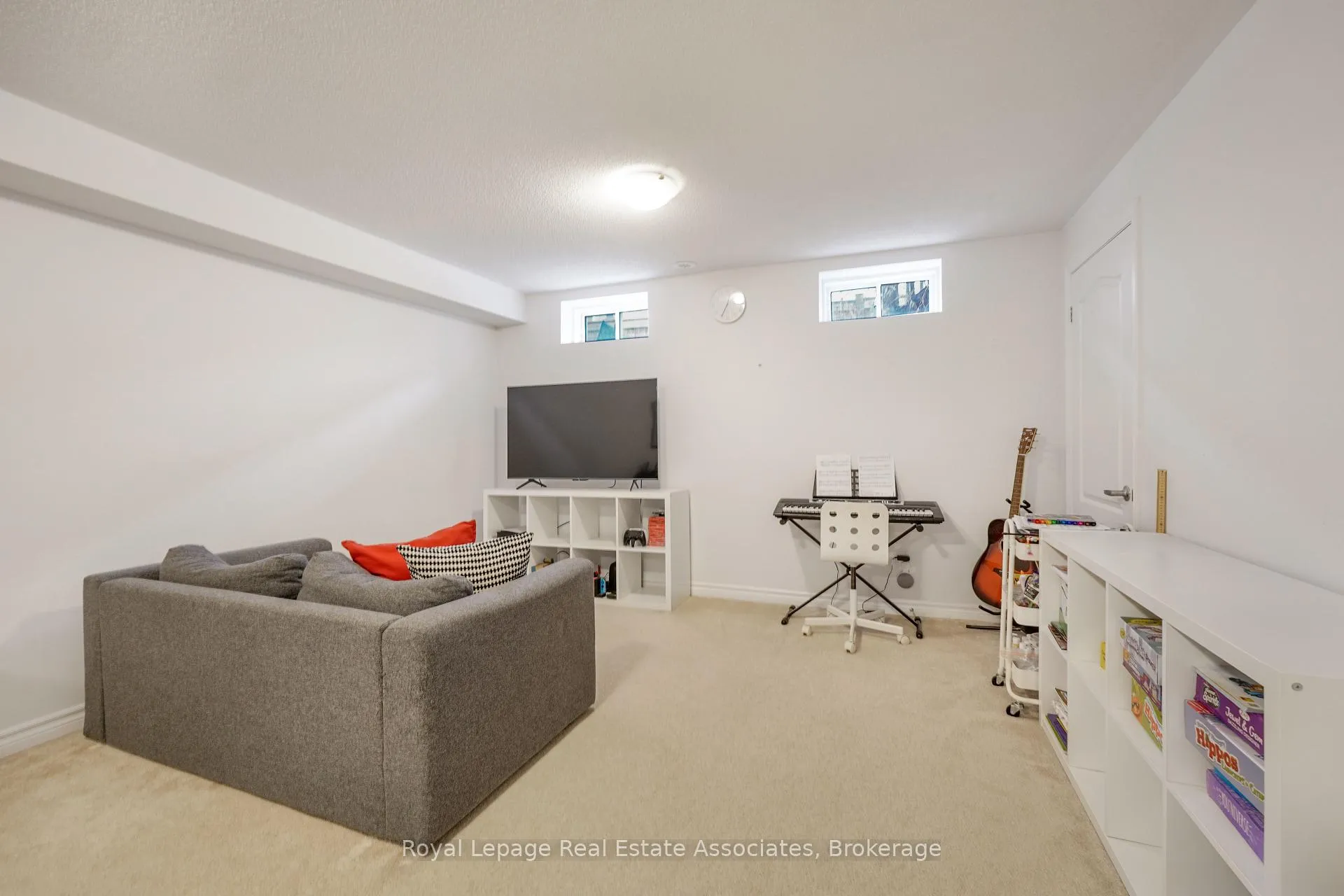 Photo 32 of 376 Wheat Boom Drive, Oakville, Joshua Meadows — HOMEH
