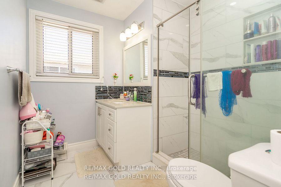 Photo 25 of 7563 Langworthy Drive, Mississauga, Malton — HOMEH