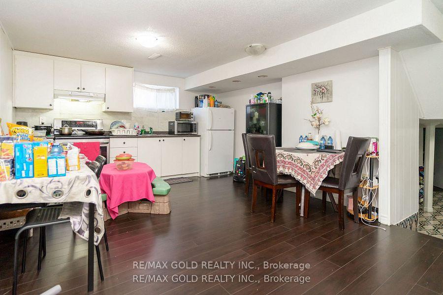 Photo 29 of 7563 Langworthy Drive, Mississauga, Malton — HOMEH
